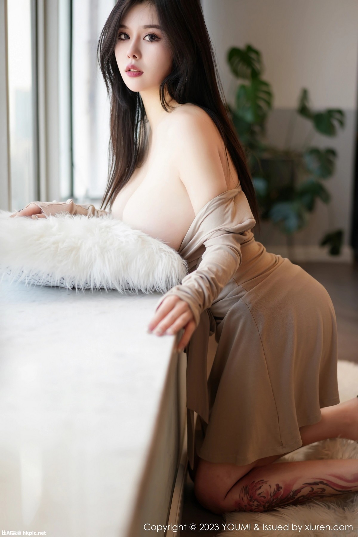 【YOUMI尤蜜荟】20231107Vol1000周思喬Betty【76P】-XIUREN秀人网