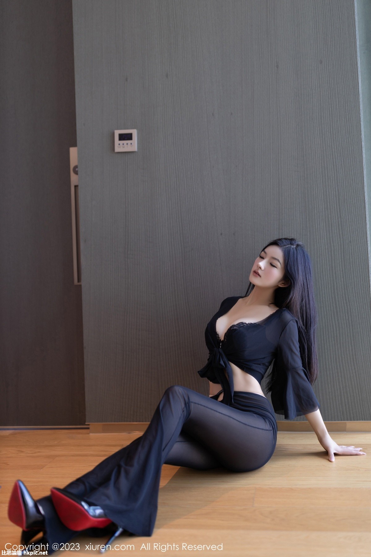 【XiuRen秀人網】20231114Vol7660譚小靈【80P】-XIUREN秀人网