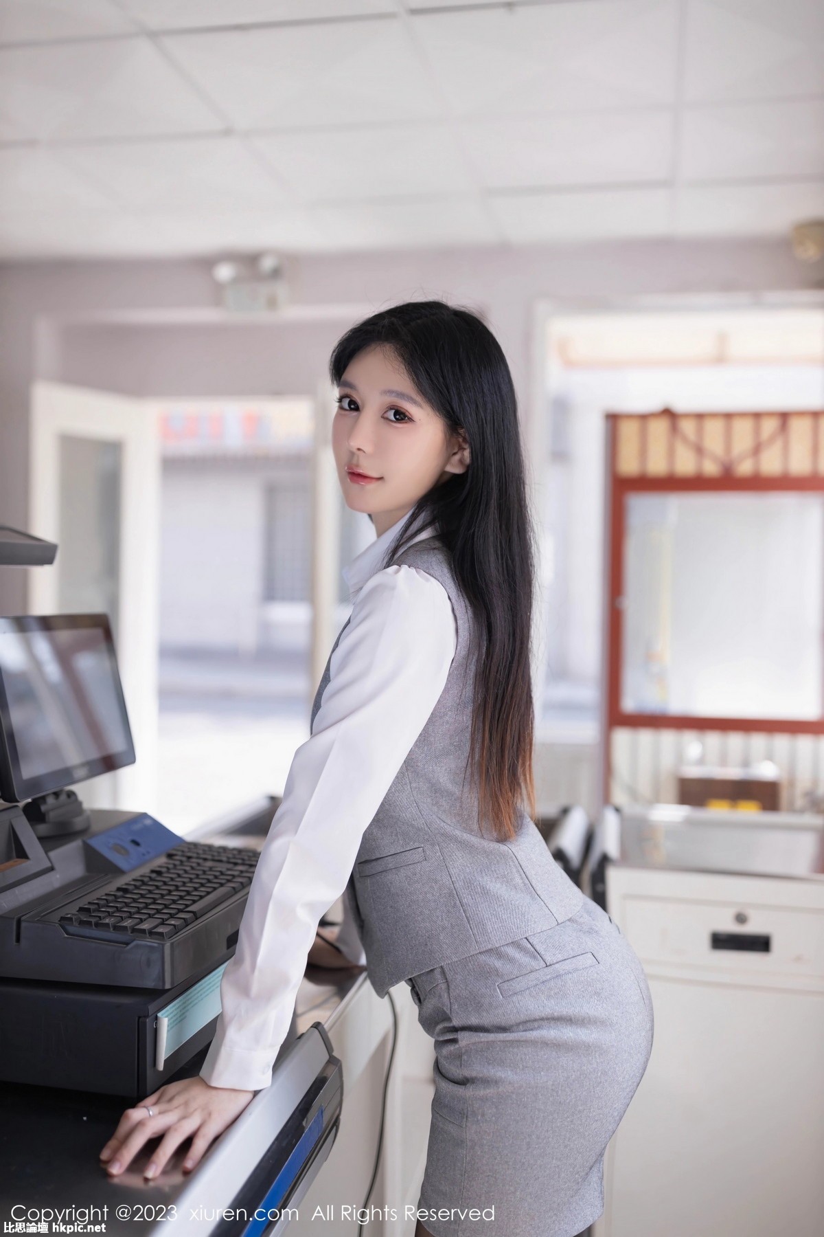 【XiuRen秀人網】20231117Vol7684怮怮【80P】-XIUREN秀人网