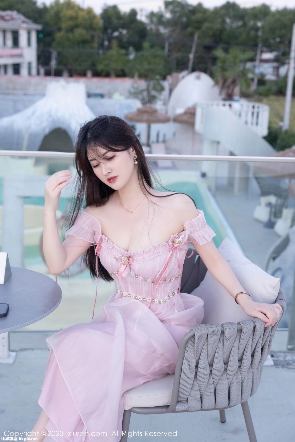 【XiuRen秀人網】20231115Vol7666詩詩kiki【82P】-XIUREN秀人网