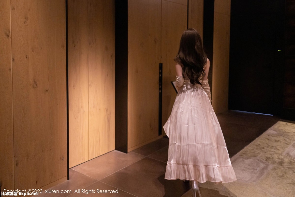 【XiuRen秀人網】20231122Vol7702杏子Yada【80P】-XIUREN秀人网