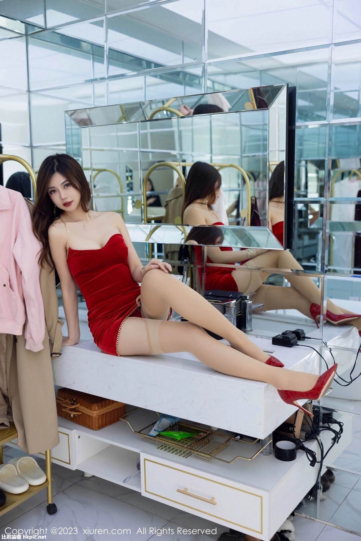 【XiuRen秀人網】20231124Vol7715绮里嘉ula【109P】-XIUREN秀人网