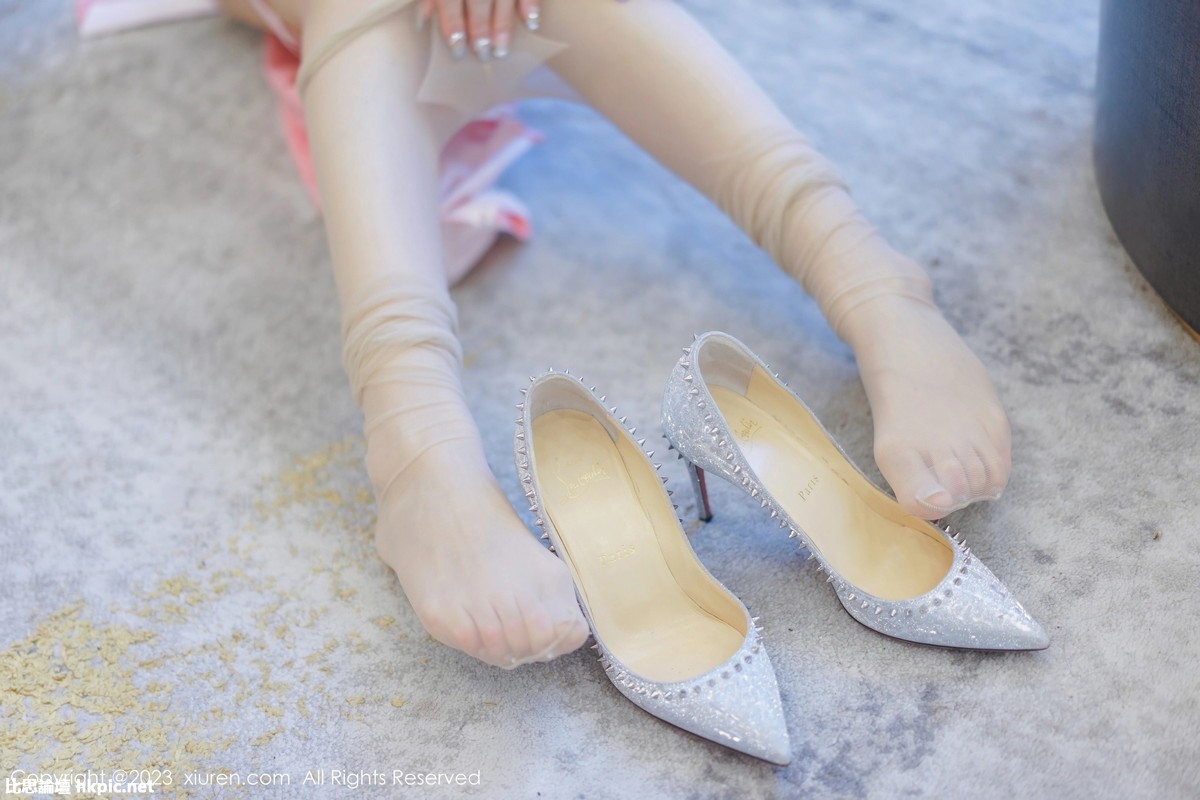 【XiuRen秀人網】20231124Vol7713朱可兒Flora【72P】-XIUREN秀人网