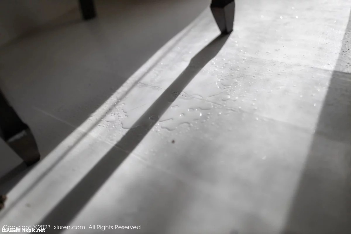 【XiuRen秀人網】20231229Vol7888魚子醬Fish【83P】-XIUREN秀人网