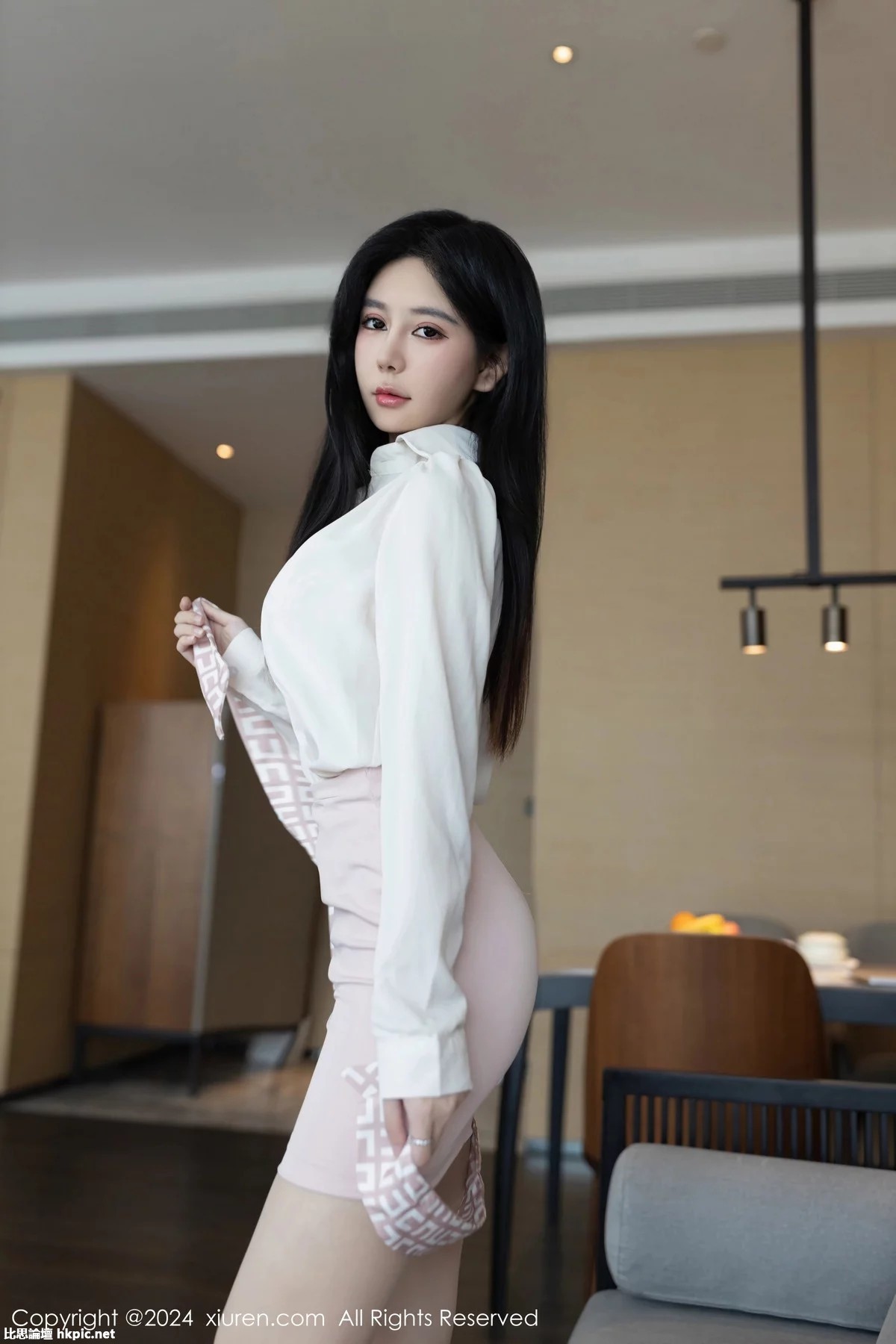 【XiuRen秀人網】20240105Vol7922怮怮【80P】-XIUREN秀人网