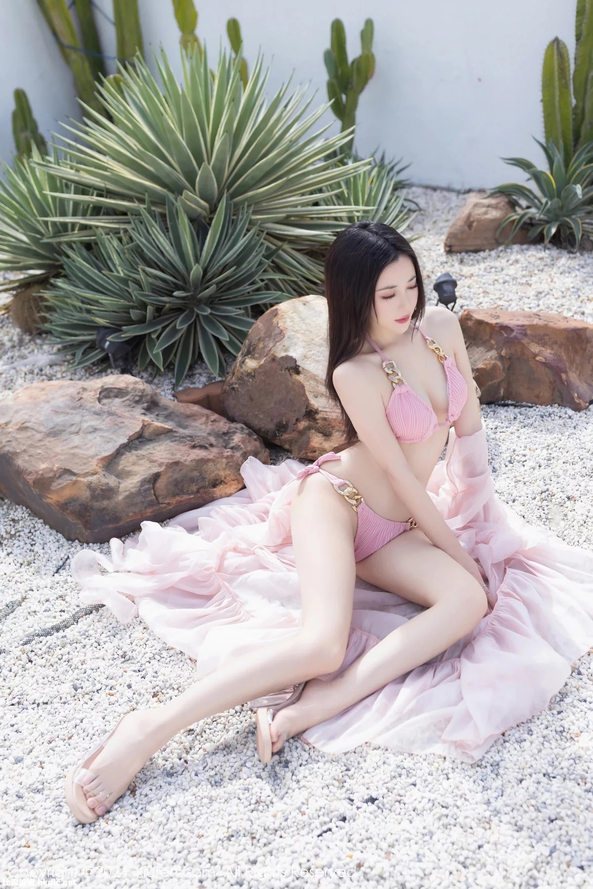 【XiuRen秀人網】20240105Vol7920魚子醬Fish【81P】-XIUREN秀人网