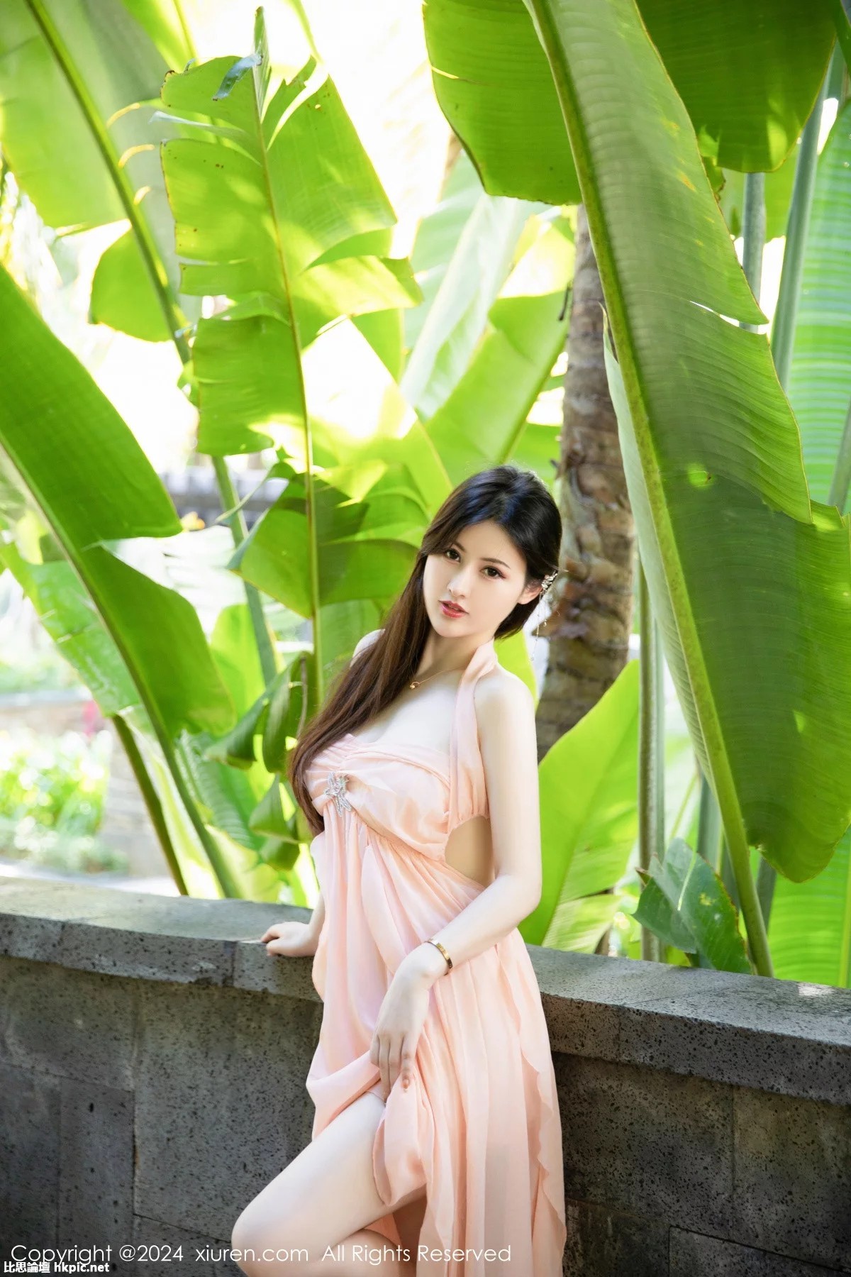 【XiuRen秀人網】20240111Vol7948詩詩kiki【91P】-XIUREN秀人网