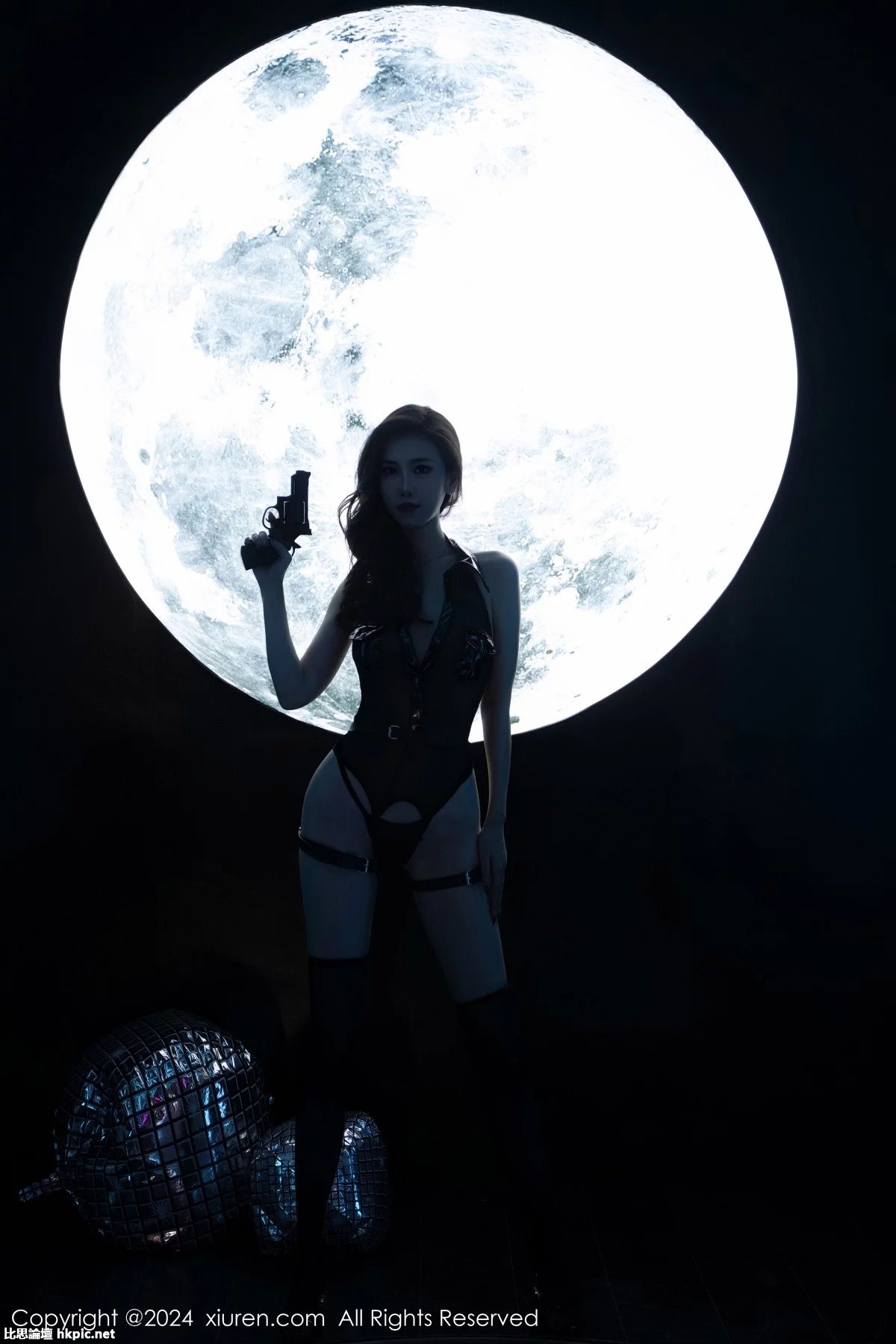 【XiuRen秀人網】20240112Vol7952章芃芃【81P】-XIUREN秀人网