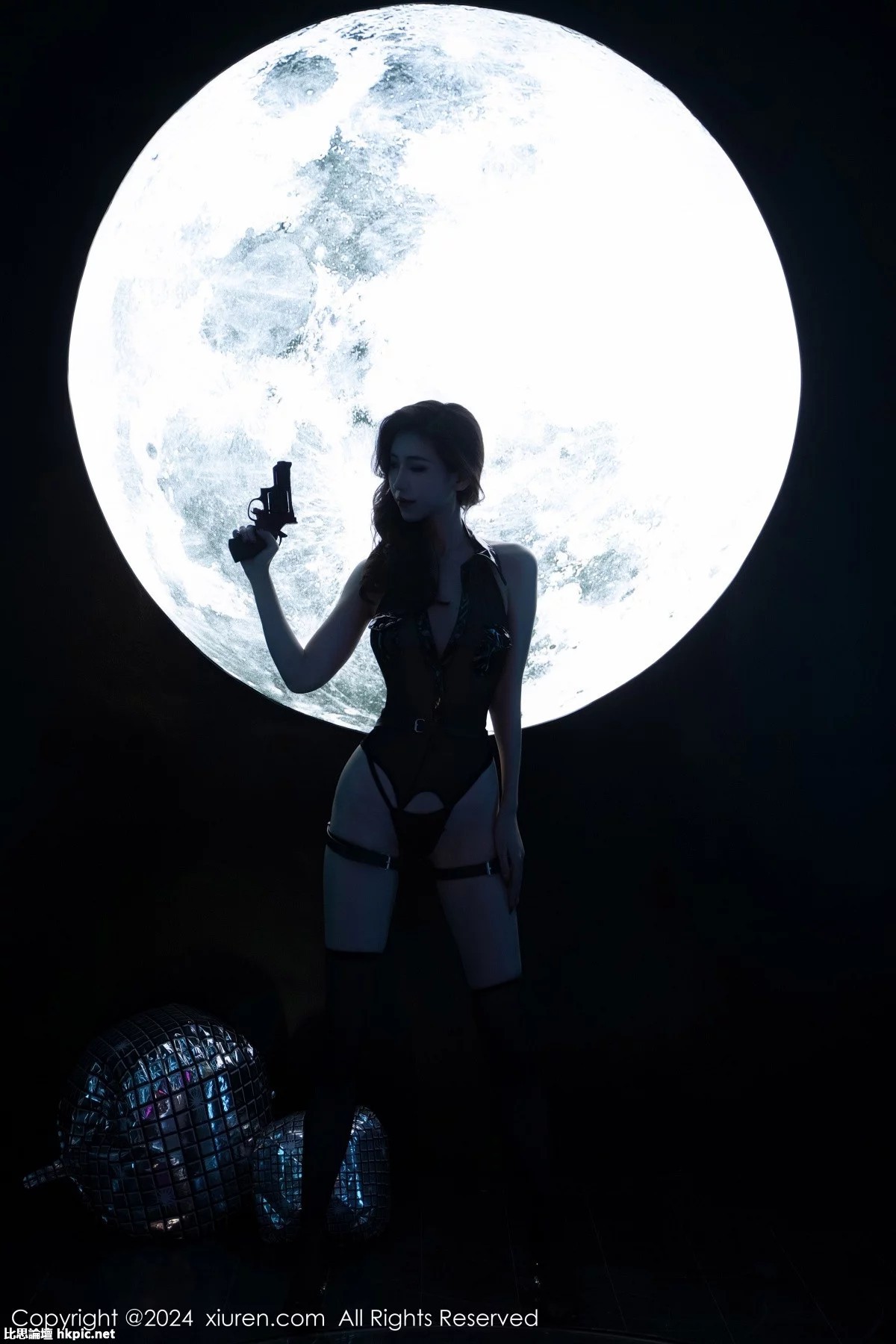 【XiuRen秀人網】20240112Vol7952章芃芃【81P】-XIUREN秀人网