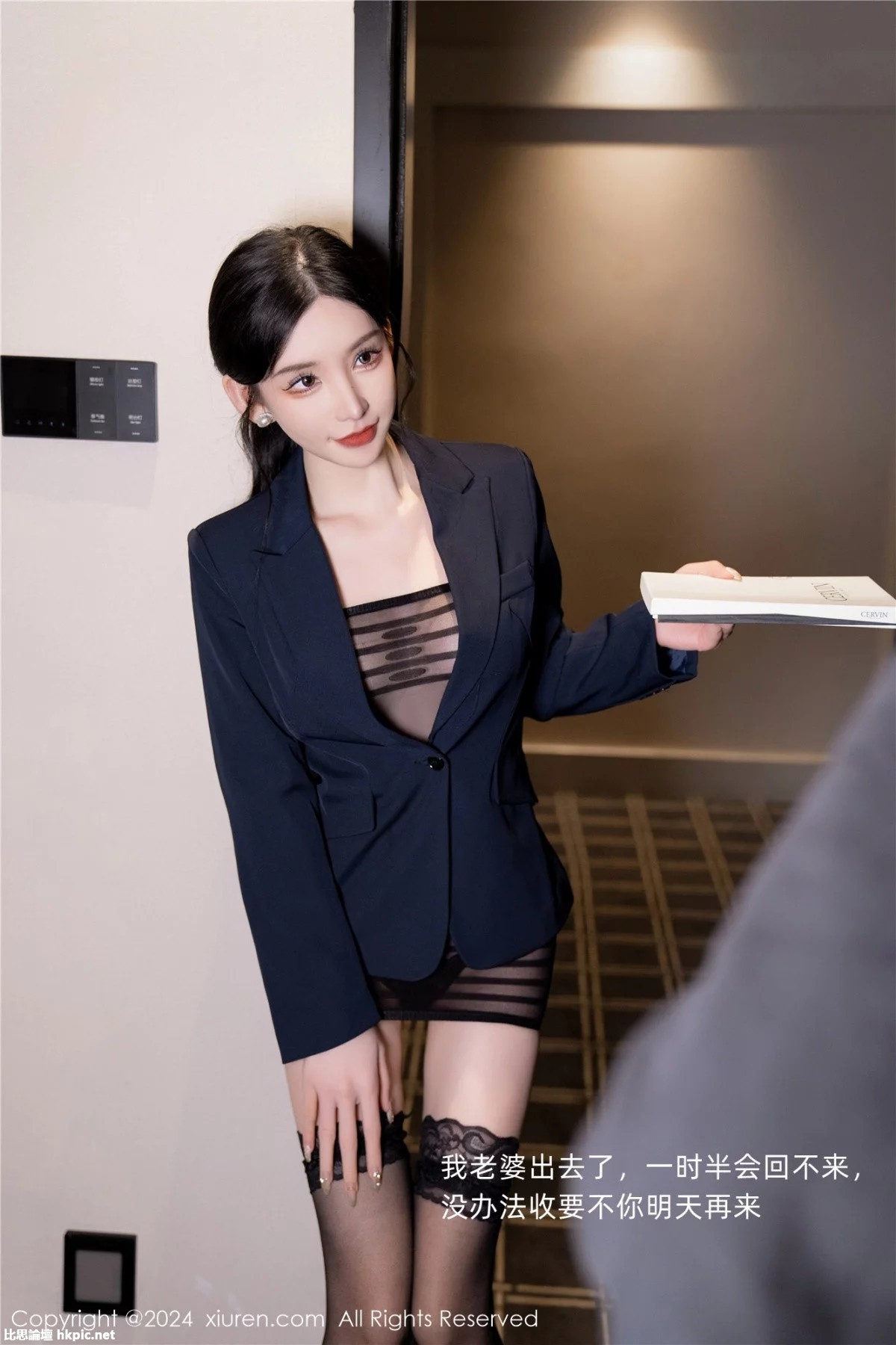 【XiuRen秀人網】20240112Vol7956周于希Sally【98P】-XIUREN秀人网