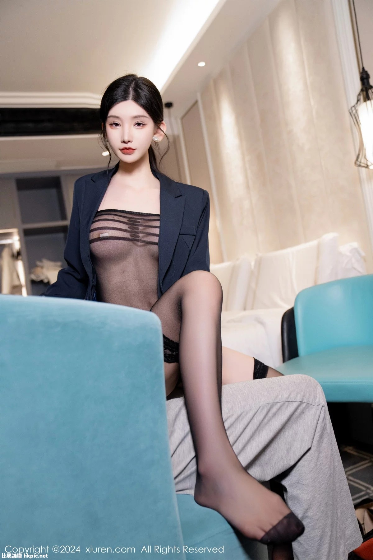 【XiuRen秀人網】20240112Vol7956周于希Sally【98P】-XIUREN秀人网