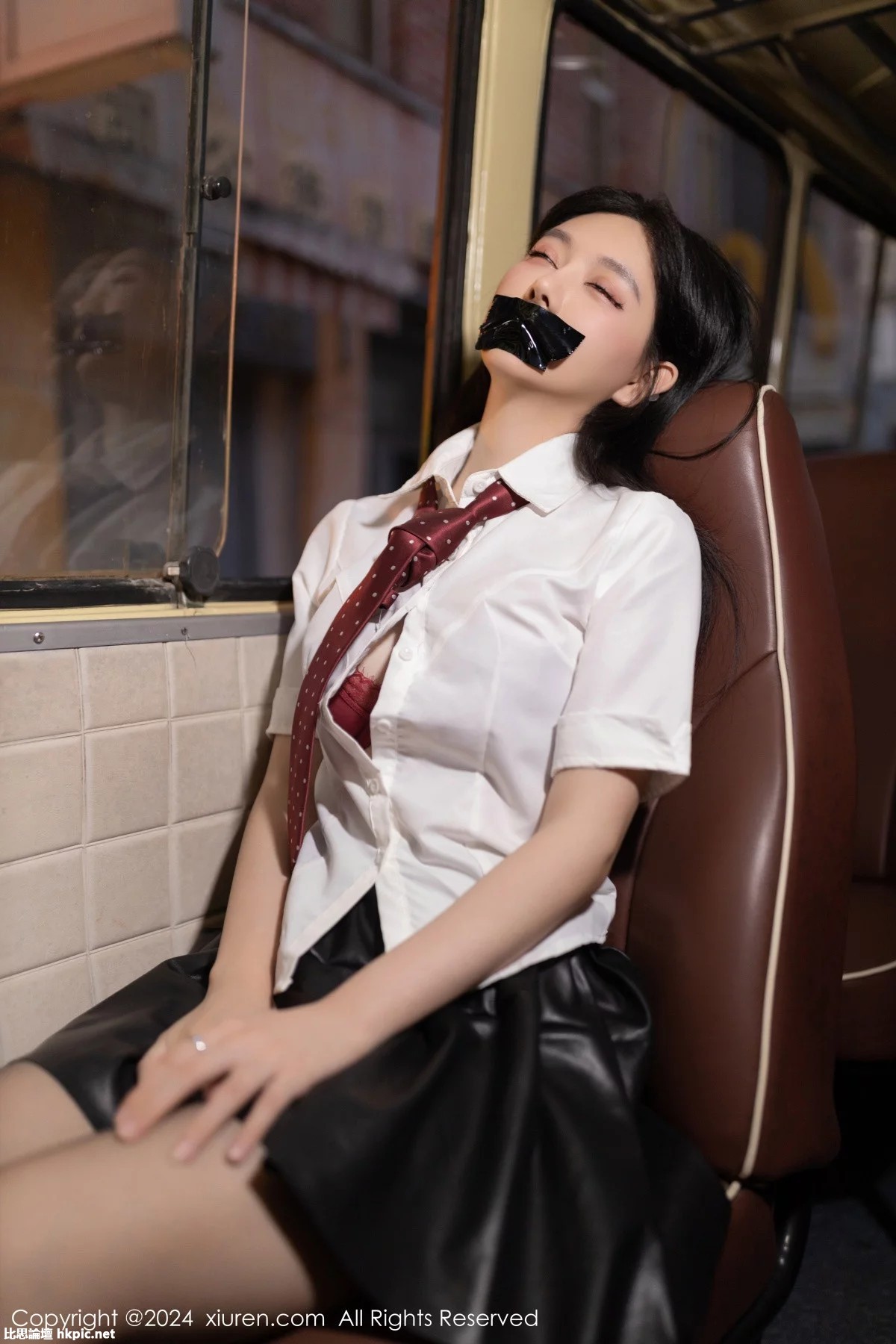 【XiuRen秀人網】20240112Vol7957怮怮【80P】-XIUREN秀人网