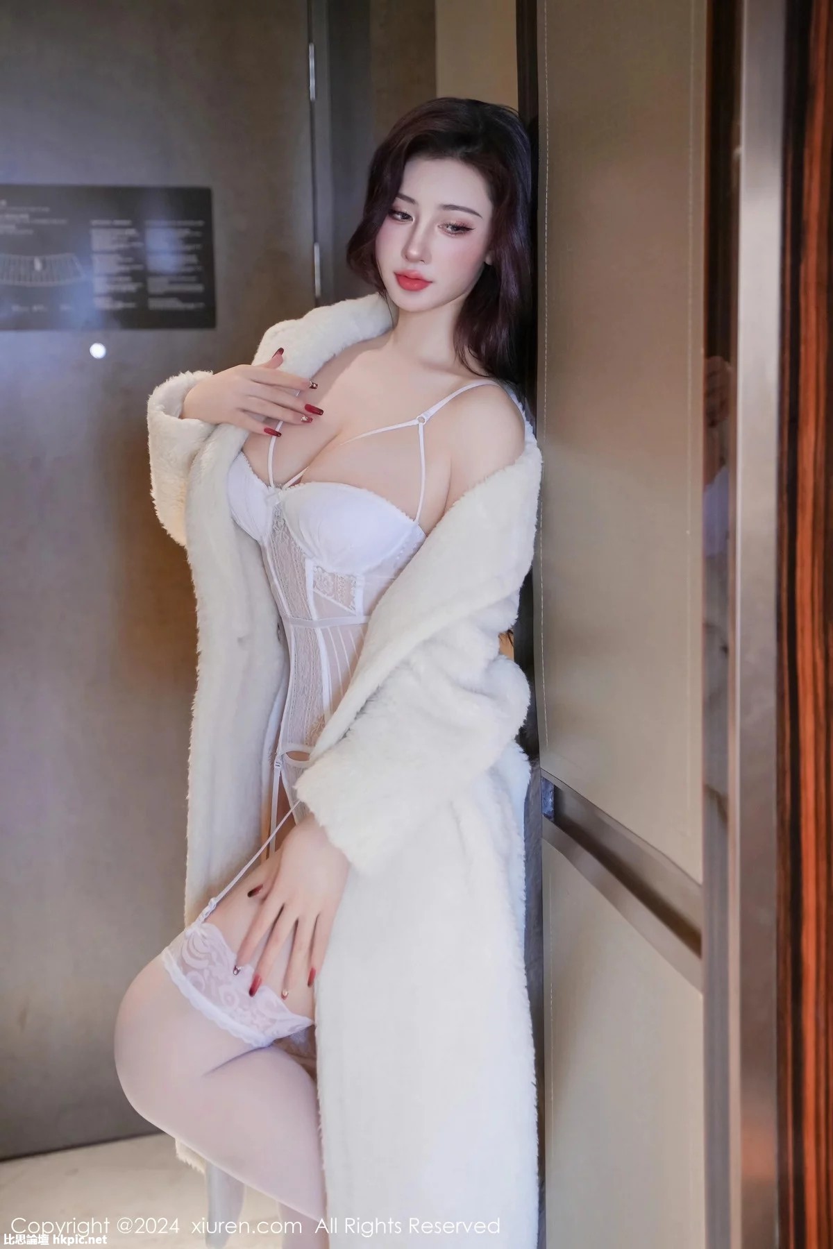 【XiuRen秀人網】20240118Vol7978蕾蕾醒了沒【75P】-XIUREN秀人网