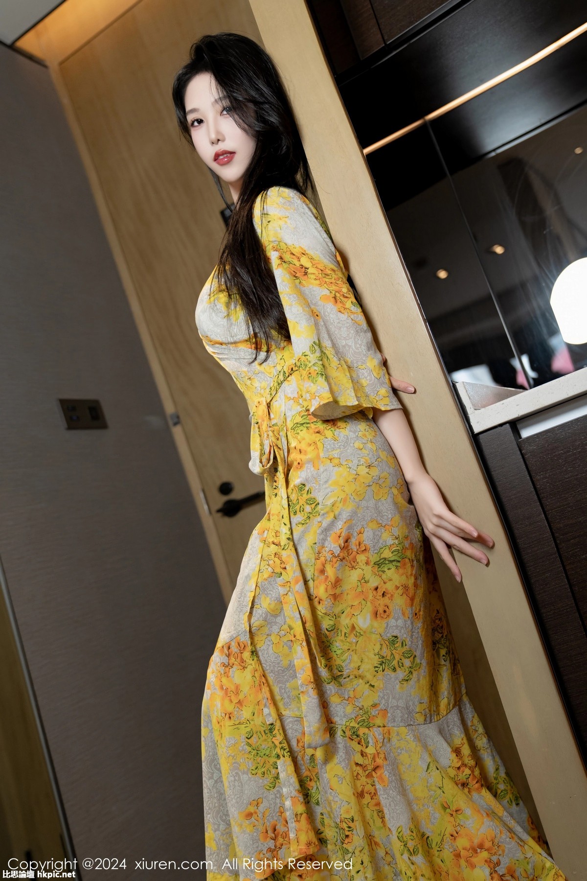 【XiuRen秀人網】20240118Vol7981利世【99P】-XIUREN秀人网