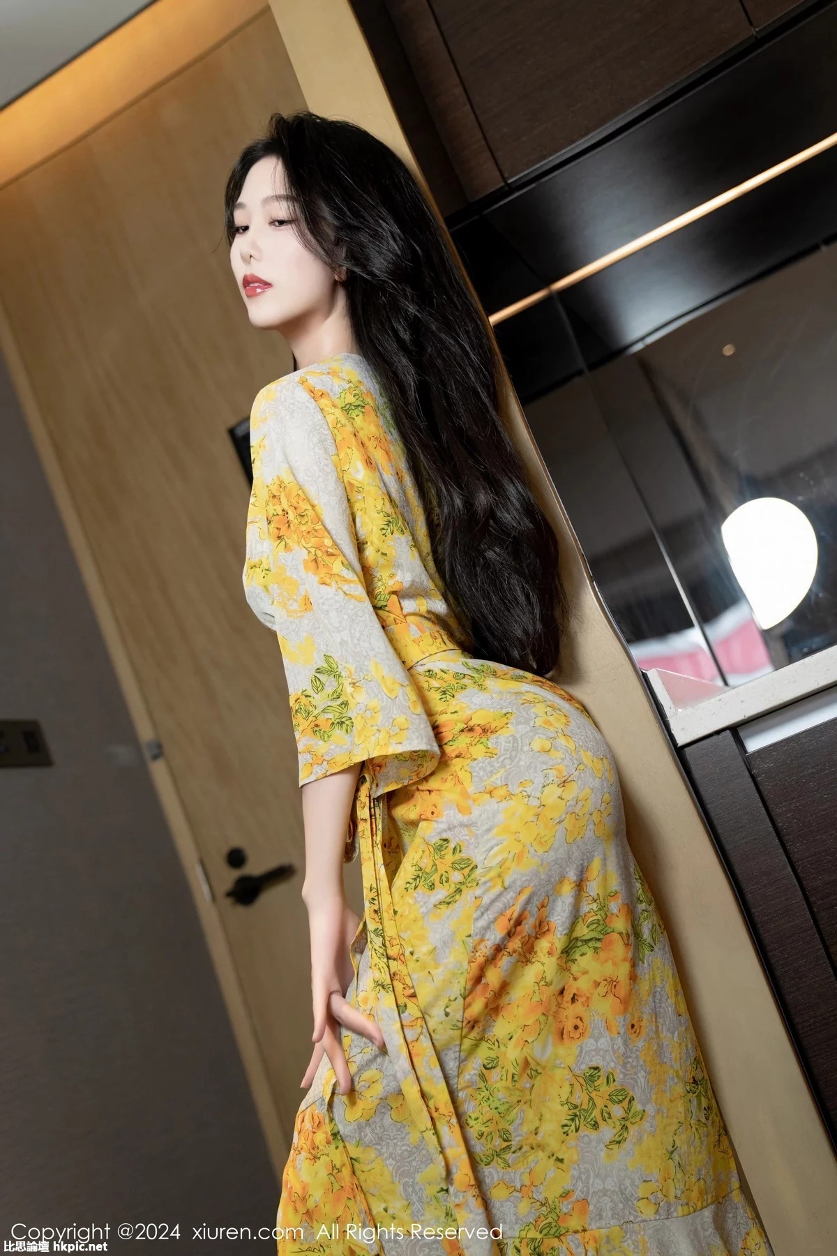 【XiuRen秀人網】20240118Vol7981利世【99P】-XIUREN秀人网