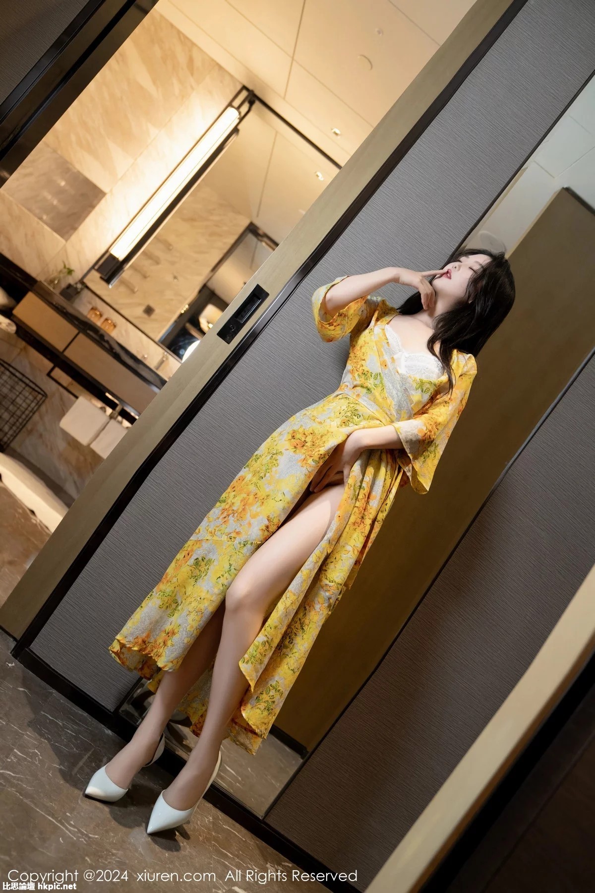 【XiuRen秀人網】20240118Vol7981利世【99P】-XIUREN秀人网