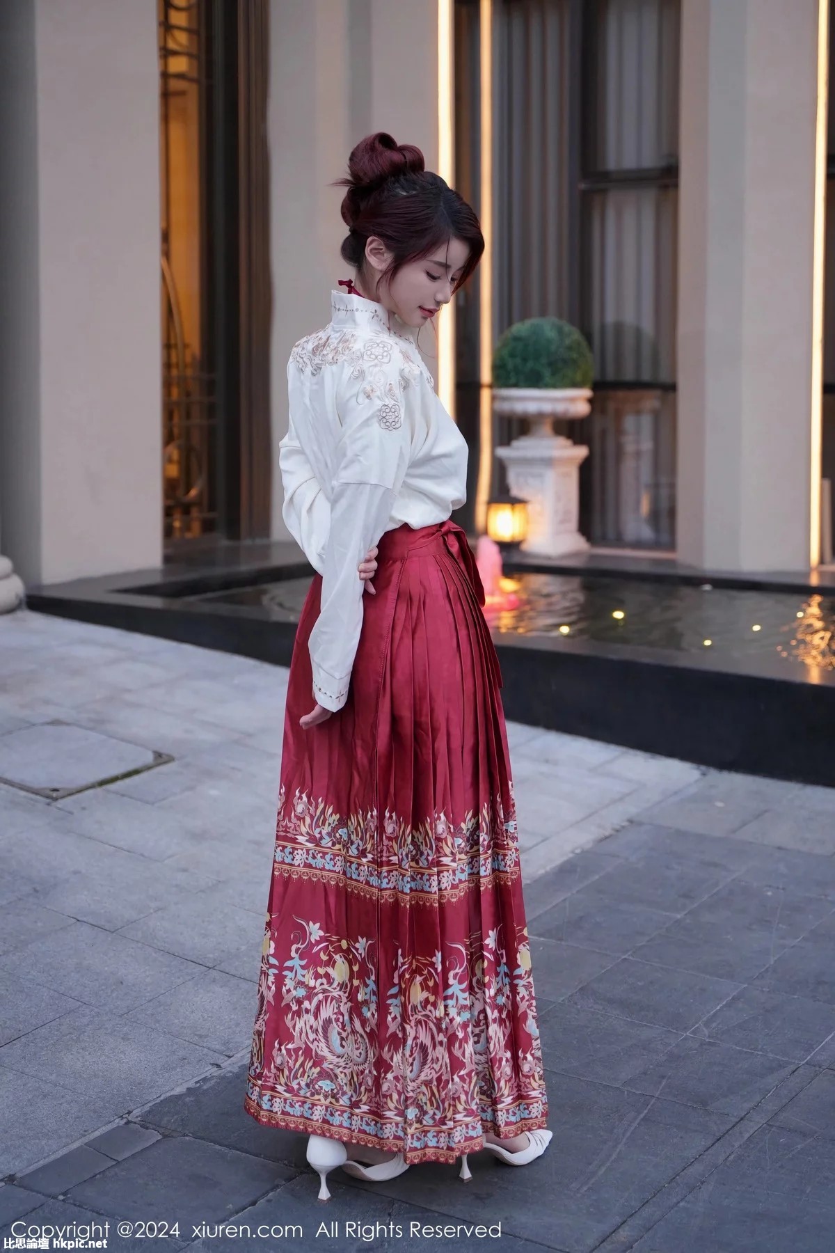 【XiuRen秀人網】20240119Vol7985美七Mia【70P】-XIUREN秀人网