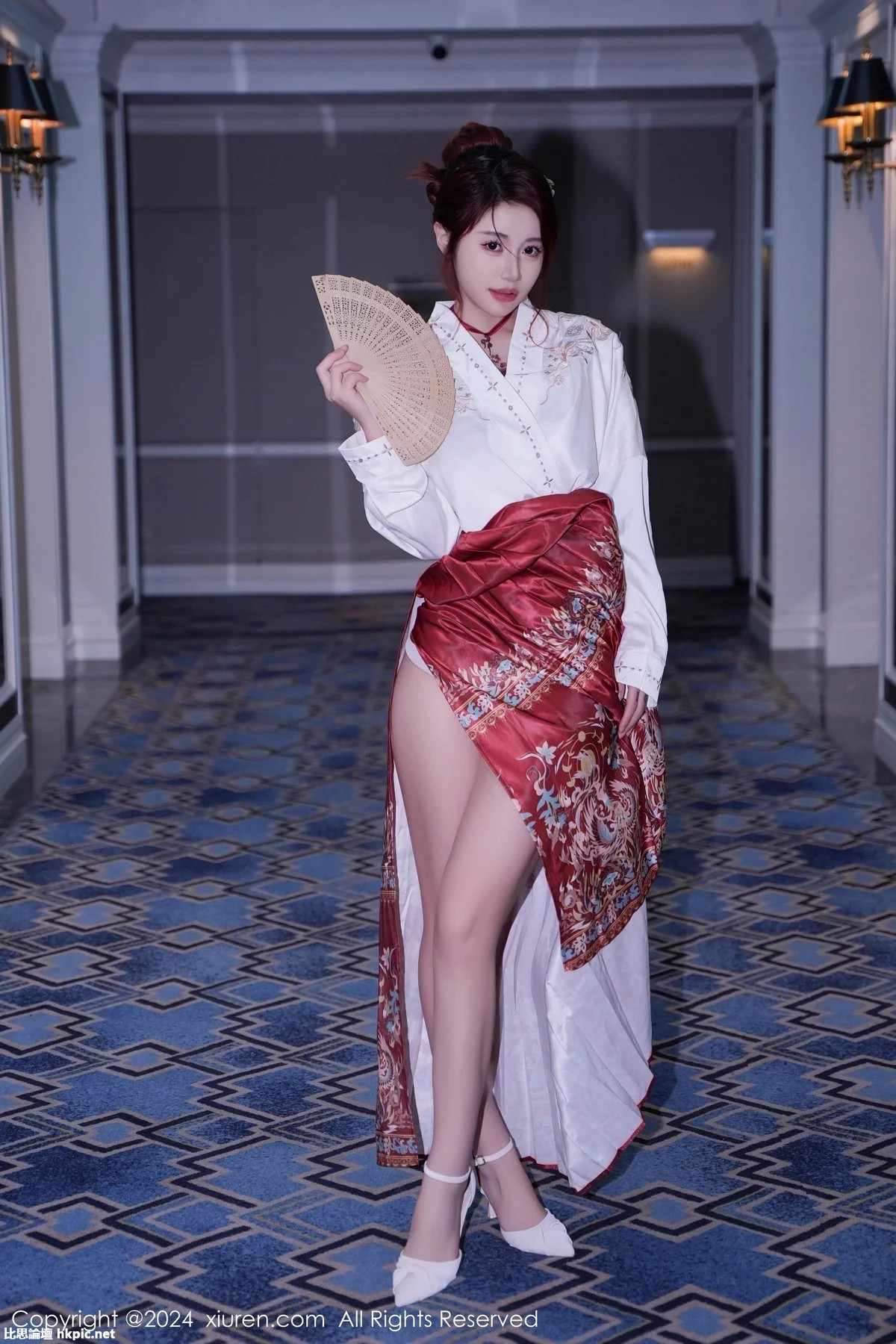 【XiuRen秀人網】20240119Vol7985美七Mia【70P】-XIUREN秀人网