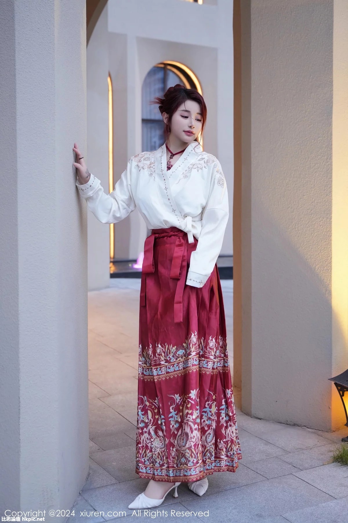 【XiuRen秀人網】20240119Vol7985美七Mia【70P】-XIUREN秀人网