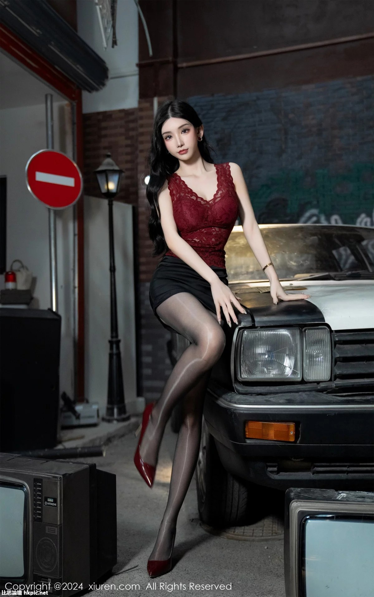 【XiuRen秀人網】20240119Vol7993周于希Sally【93P】-XIUREN秀人网