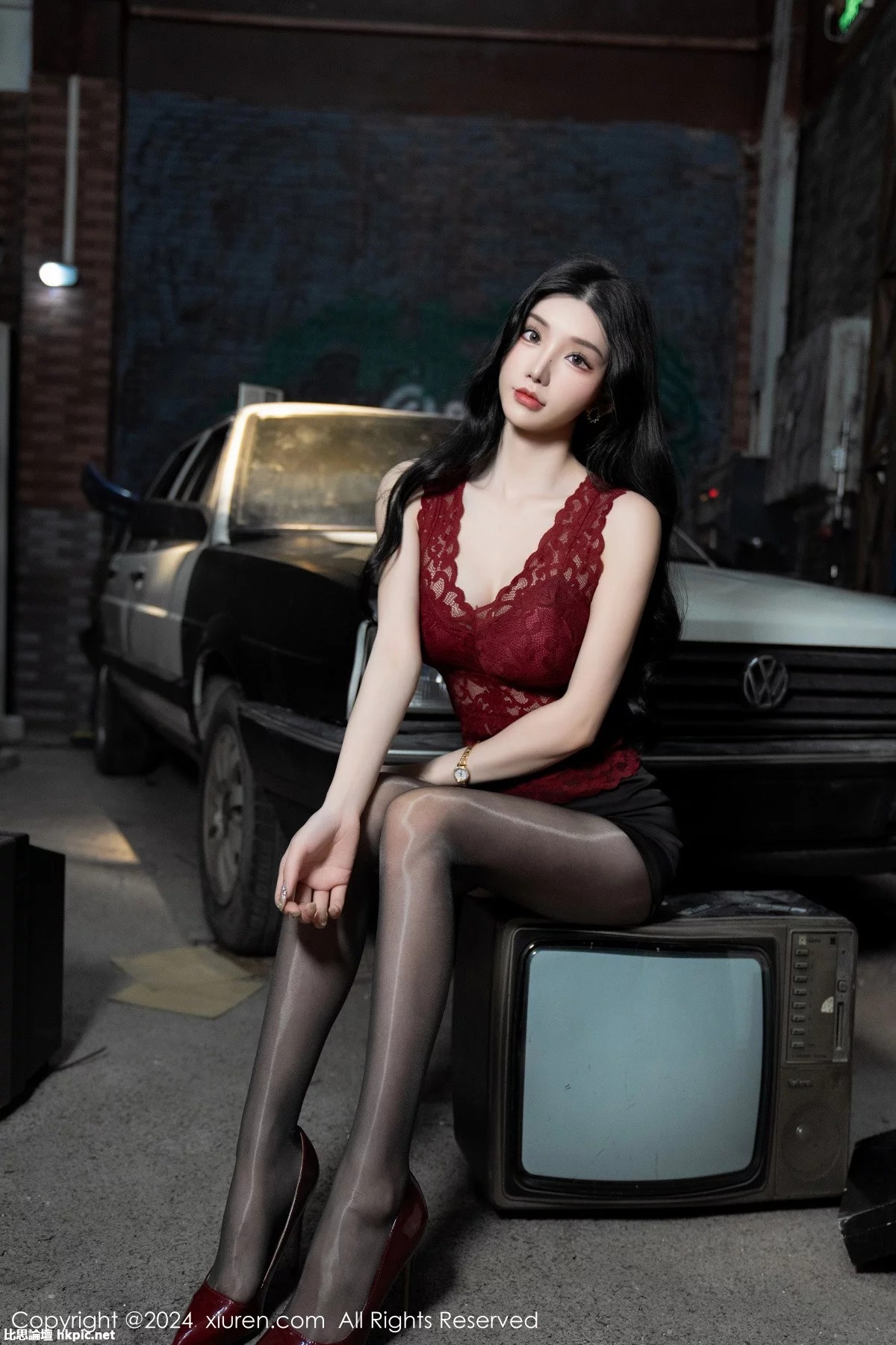 【XiuRen秀人網】20240119Vol7993周于希Sally【93P】-XIUREN秀人网