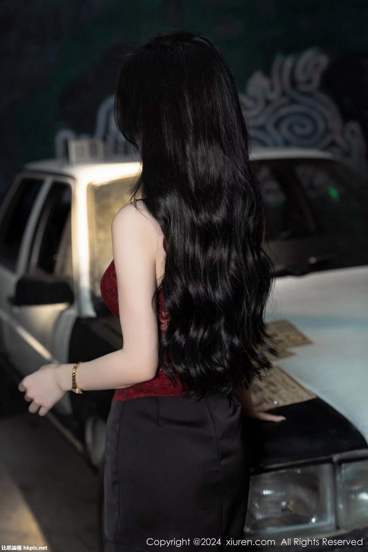 【XiuRen秀人網】20240119Vol7993周于希Sally【93P】-XIUREN秀人网