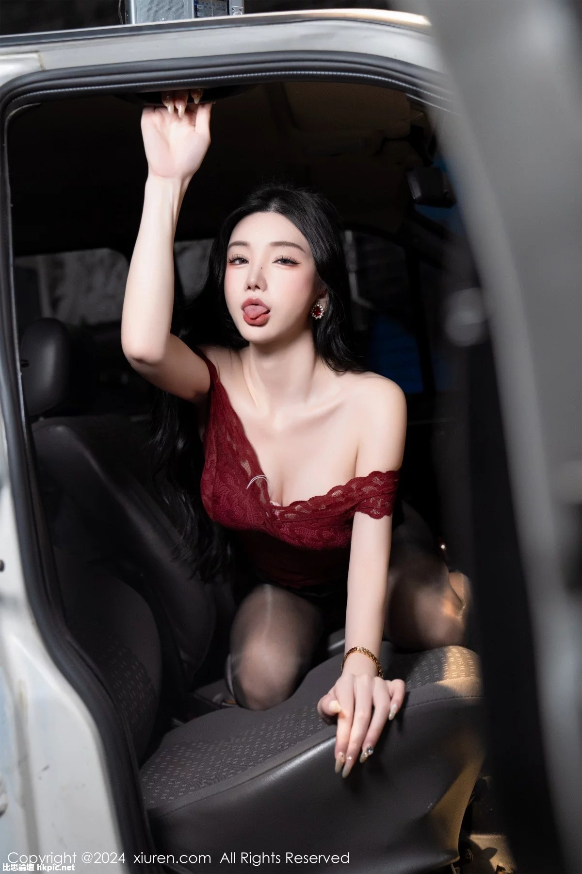 【XiuRen秀人網】20240119Vol7993周于希Sally【93P】-XIUREN秀人网