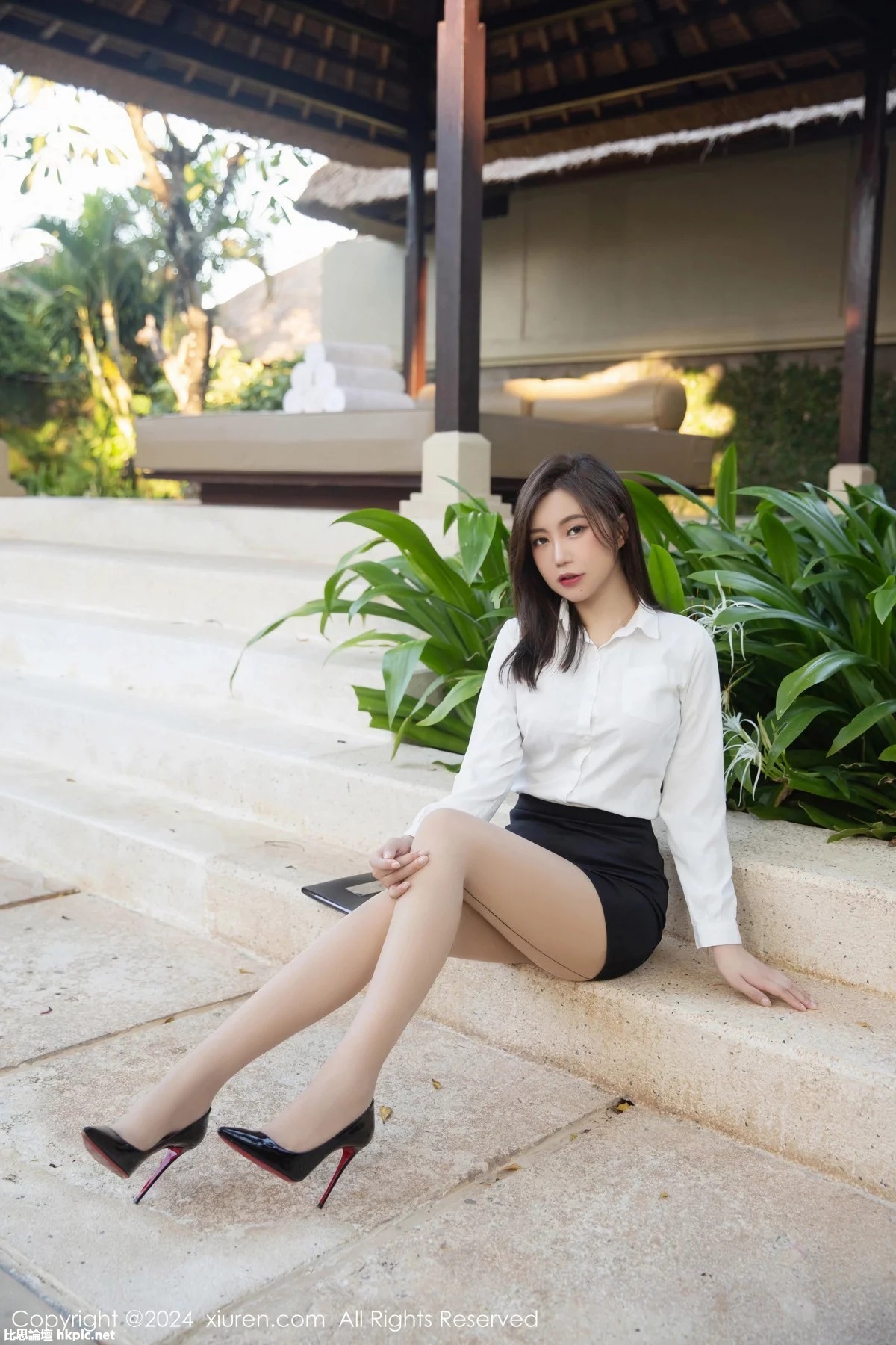 【XiuRen秀人網】20240124Vol8010绮里嘉ula【76P】-XIUREN秀人网