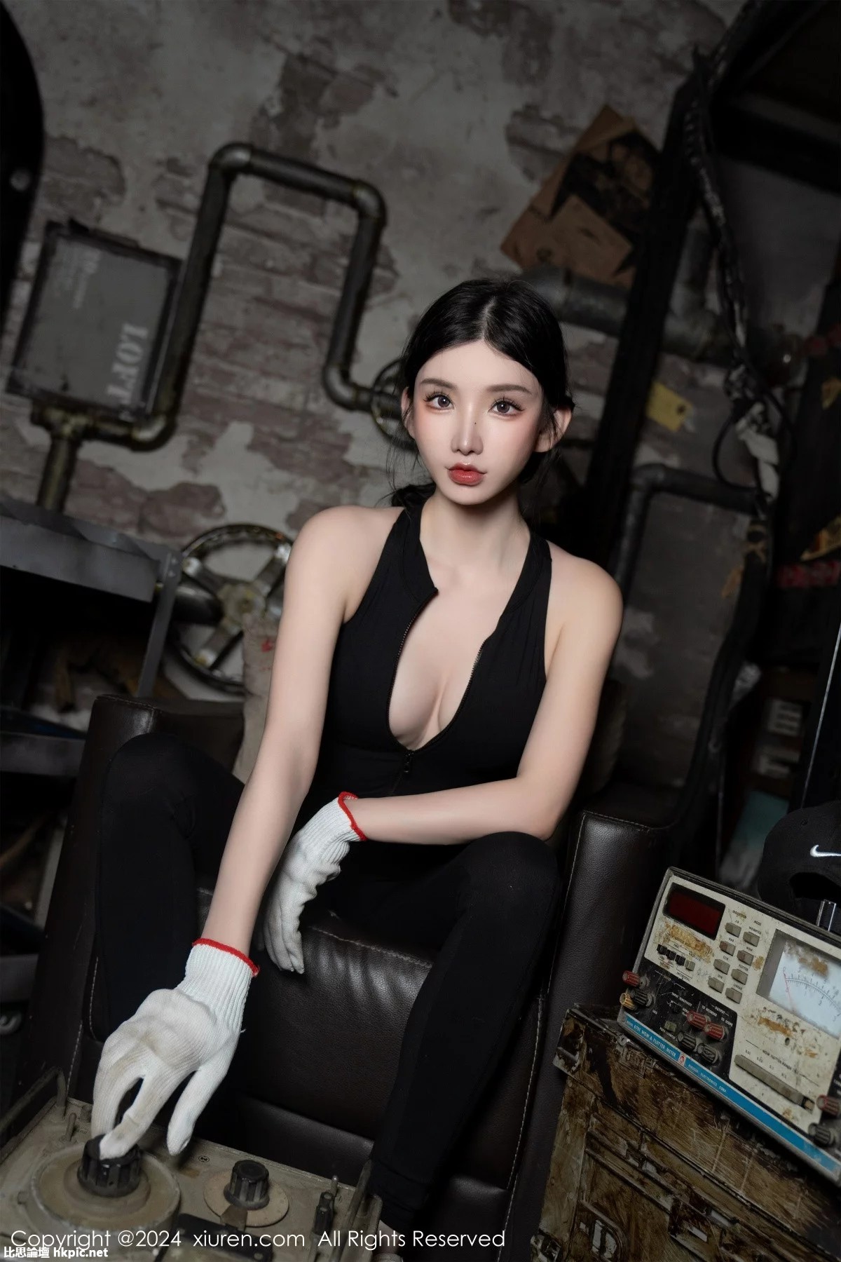 【XiuRen秀人網】20240126Vol8027周于希Sally【99P】-XIUREN秀人网