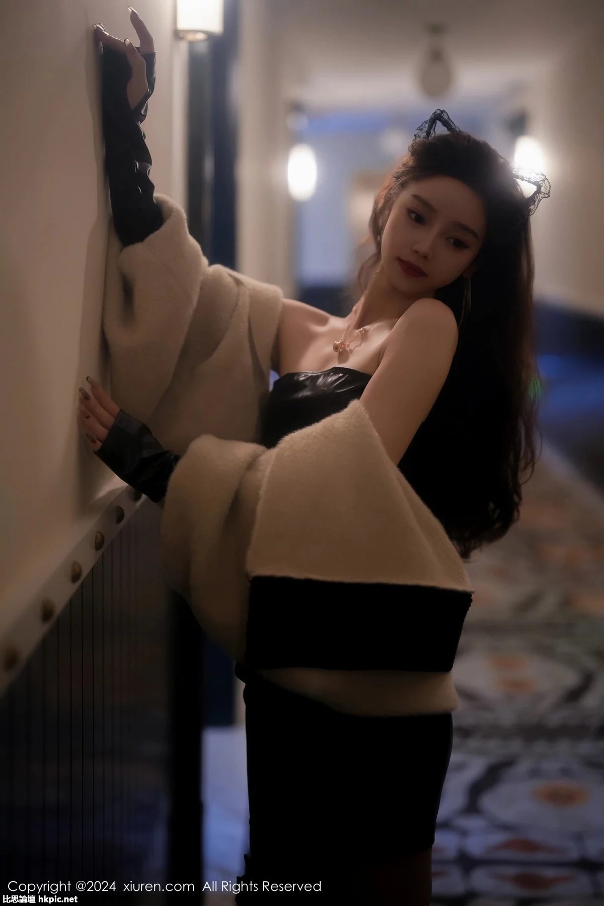 【XiuRen秀人網】20240201Vol8049蘇曼兮【64P】-XIUREN秀人网