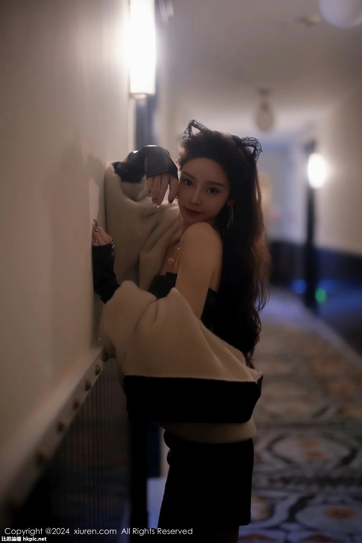 【XiuRen秀人網】20240201Vol8049蘇曼兮【64P】-XIUREN秀人网