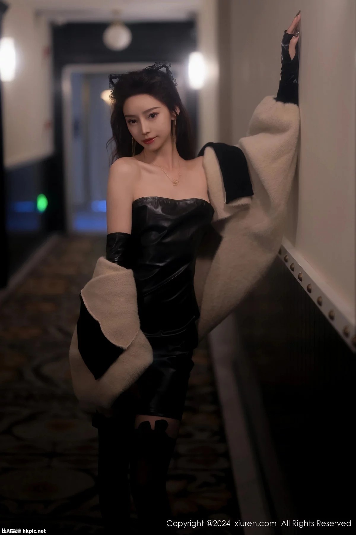 【XiuRen秀人網】20240201Vol8049蘇曼兮【64P】-XIUREN秀人网