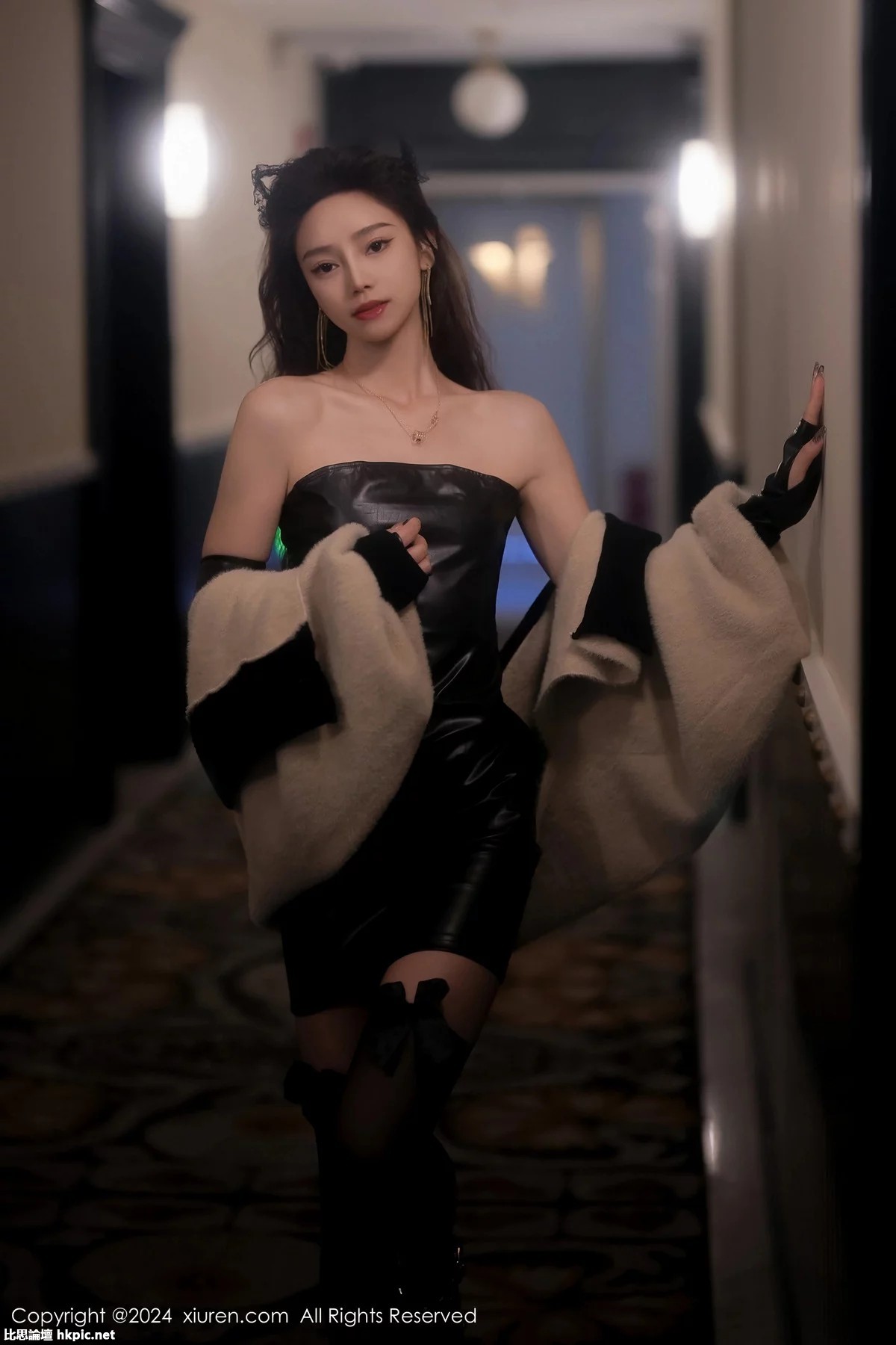 【XiuRen秀人網】20240201Vol8049蘇曼兮【64P】-XIUREN秀人网