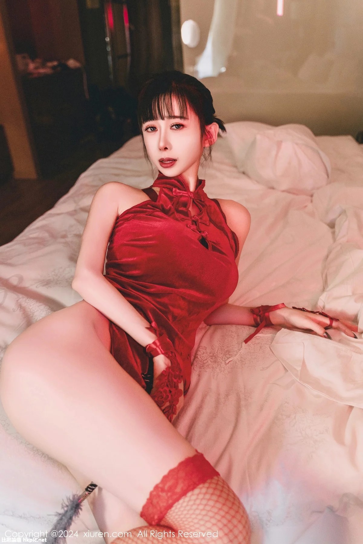 【XiuRen秀人網】20240201Vol8047寶寶甜【64P】-XIUREN秀人网