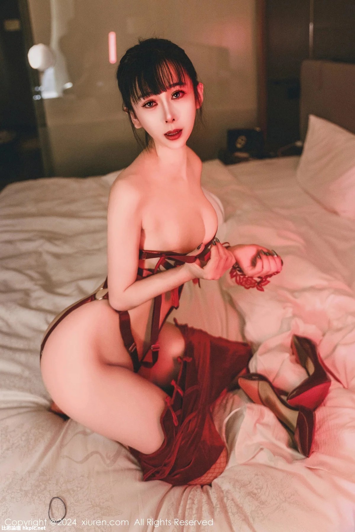 【XiuRen秀人網】20240201Vol8047寶寶甜【64P】-XIUREN秀人网