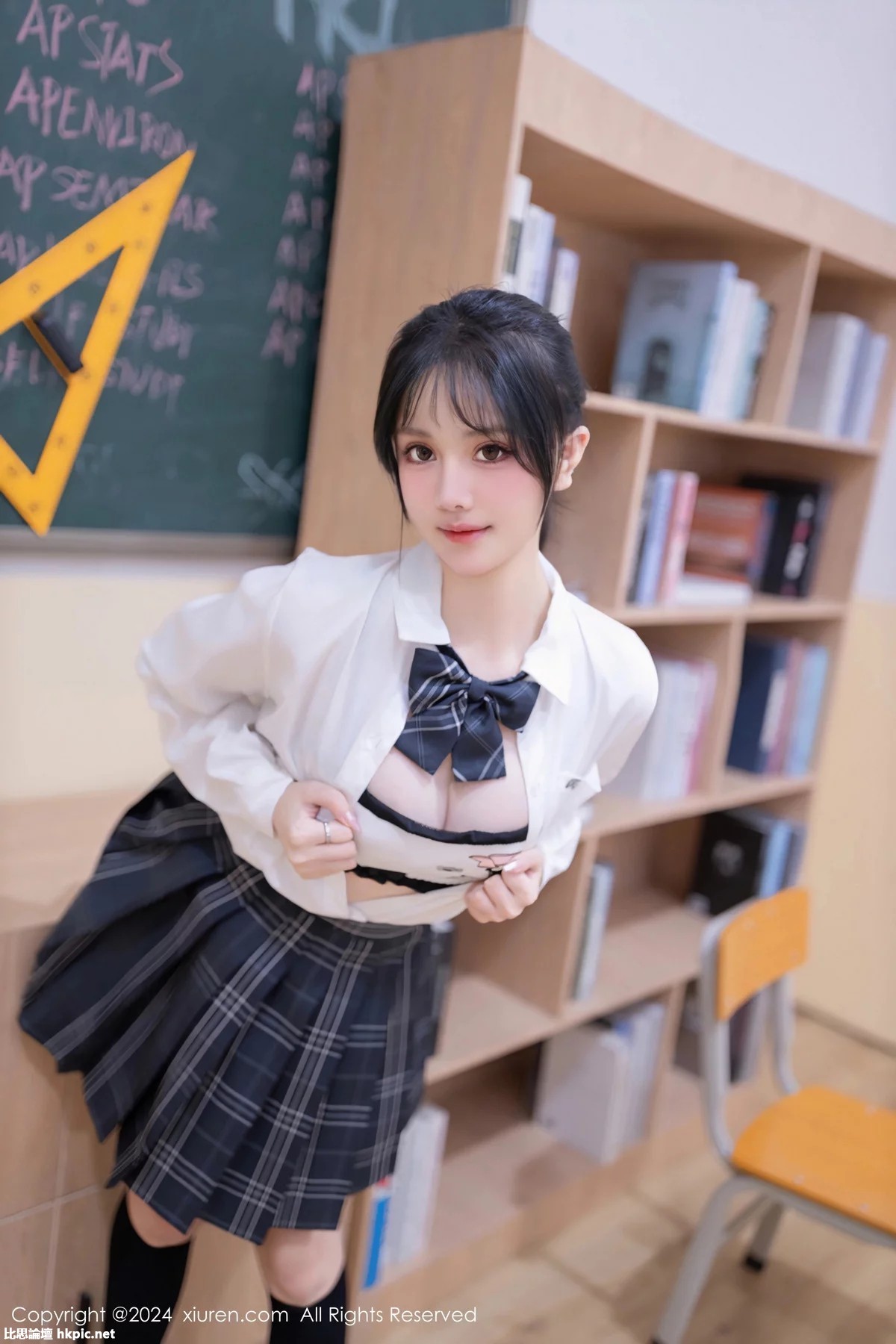 【XiuRen秀人網】20240202Vol8058怮怮【80P】-XIUREN秀人网