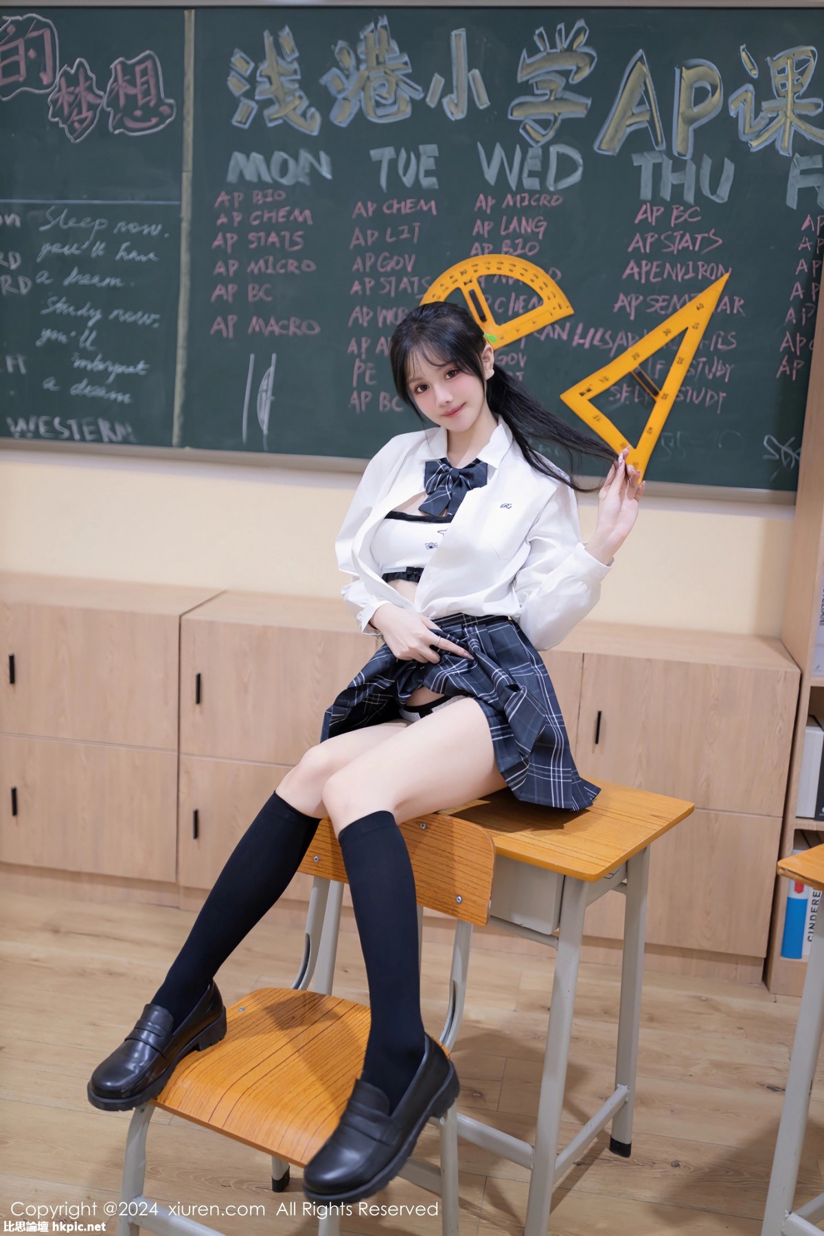 【XiuRen秀人網】20240202Vol8058怮怮【80P】-XIUREN秀人网