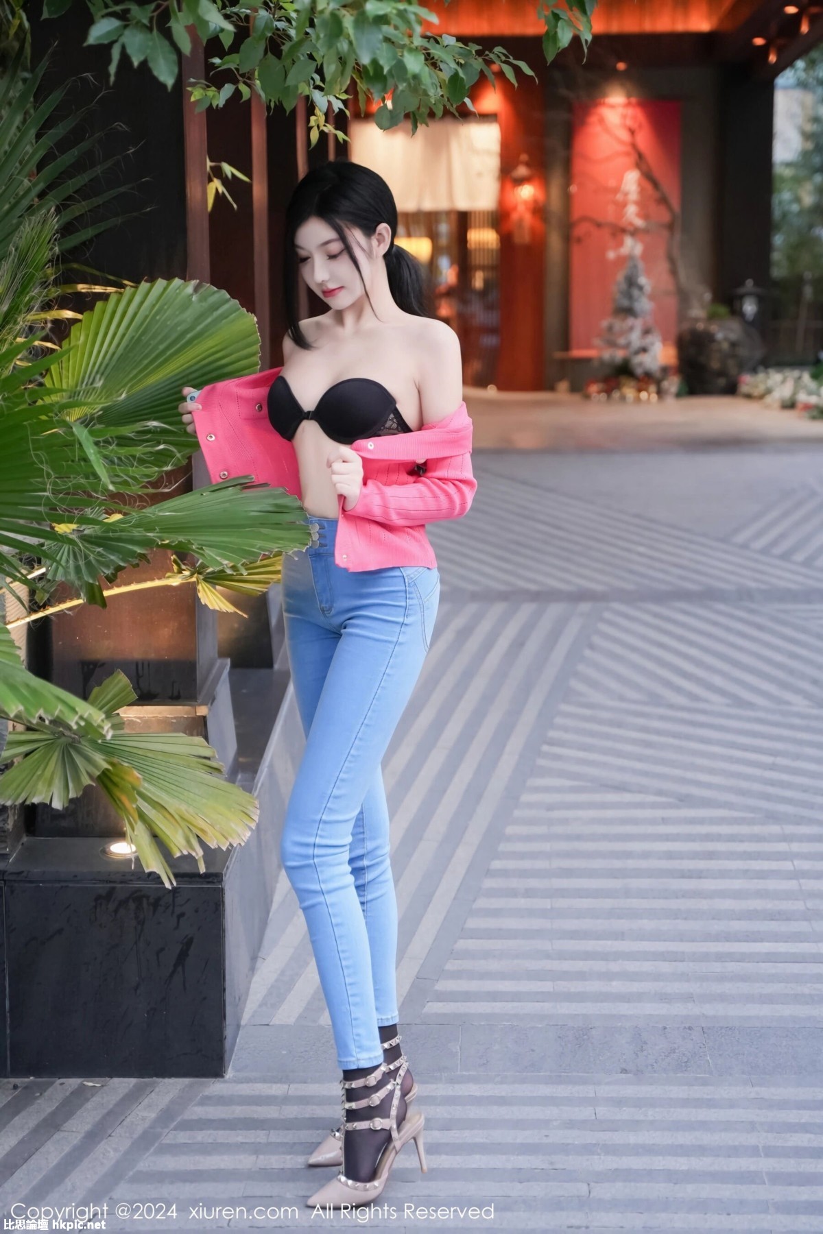 【XiuRen秀人網】20240208Vol8091龍雪兒【69P】-XIUREN秀人网