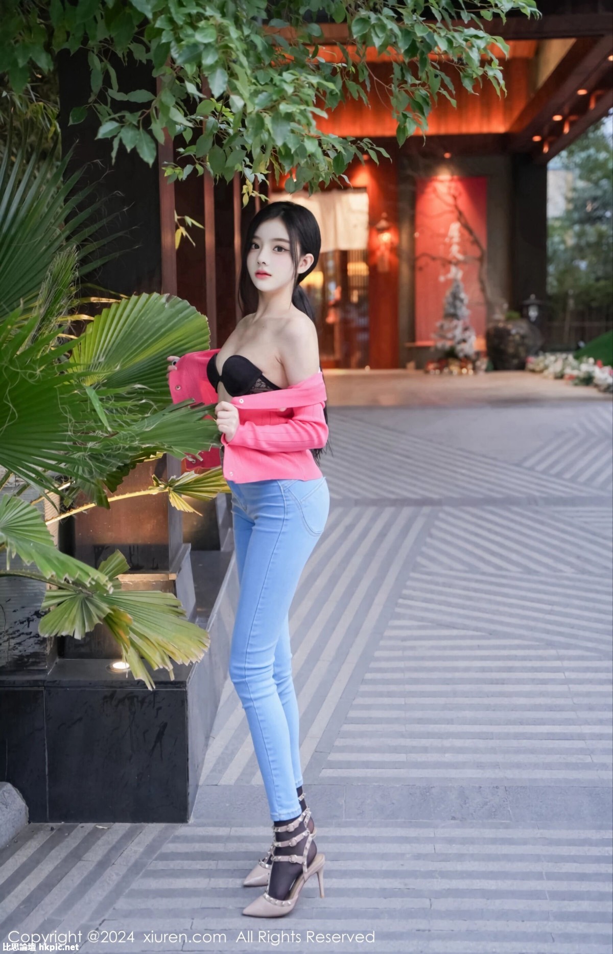 【XiuRen秀人網】20240208Vol8091龍雪兒【69P】-XIUREN秀人网