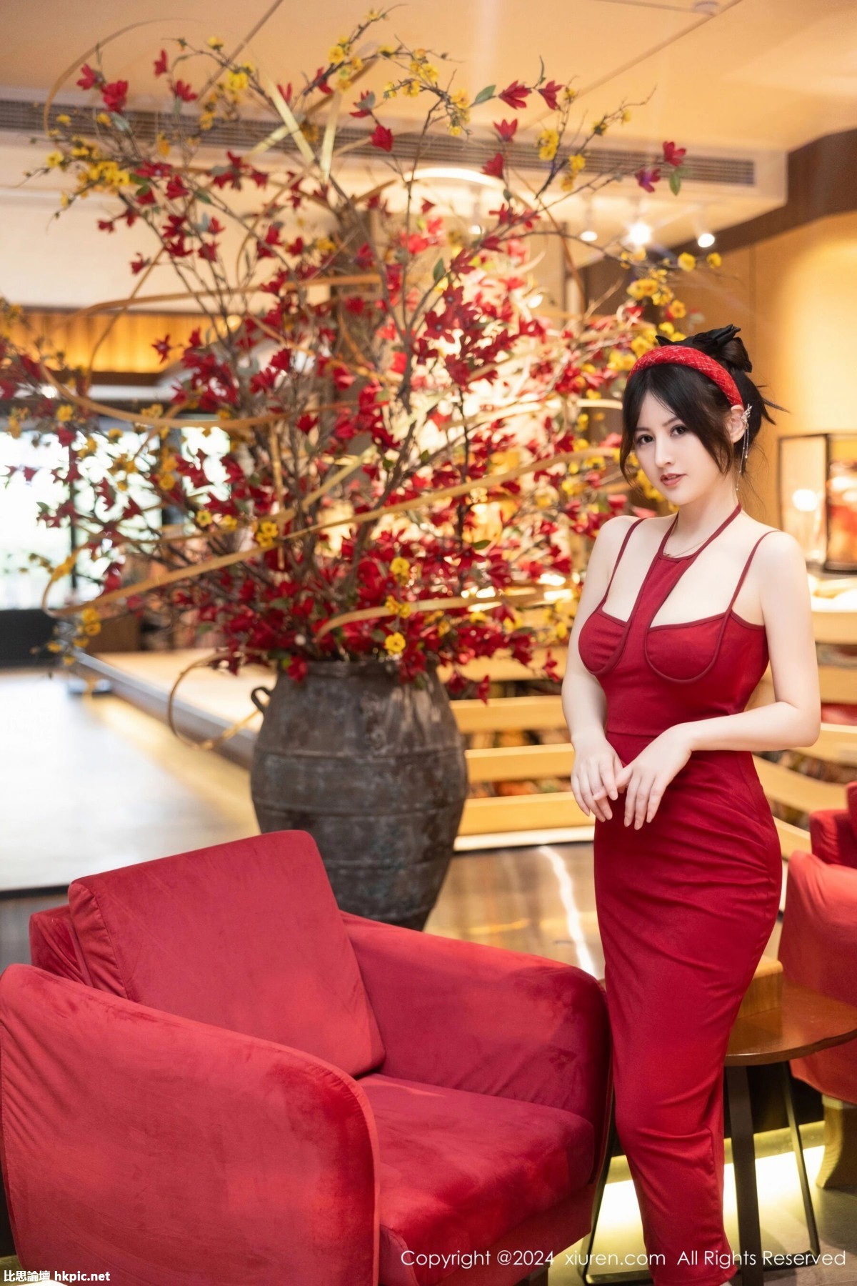 【XiuRen秀人網】20240206Vol8078詩詩kiki【78P】-XIUREN秀人网