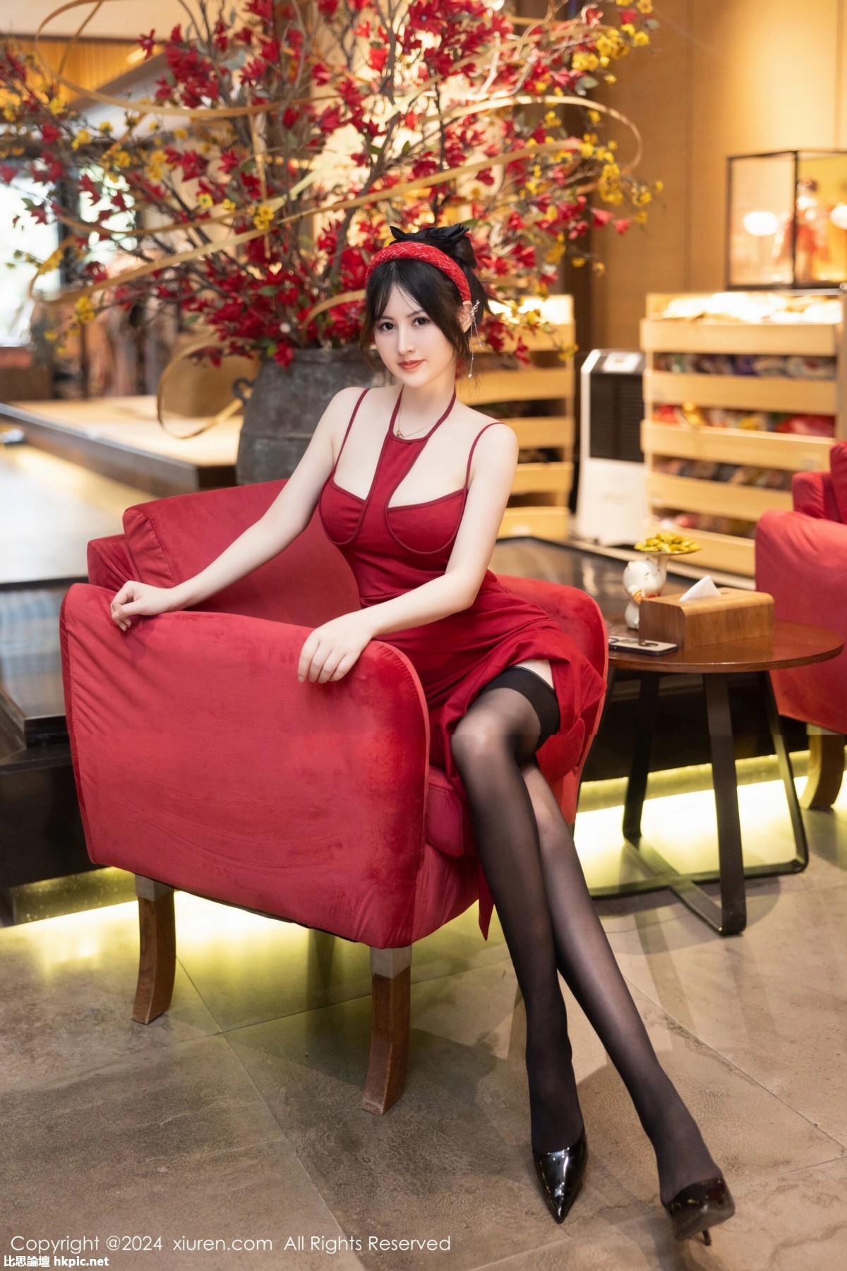 【XiuRen秀人網】20240206Vol8078詩詩kiki【78P】-XIUREN秀人网