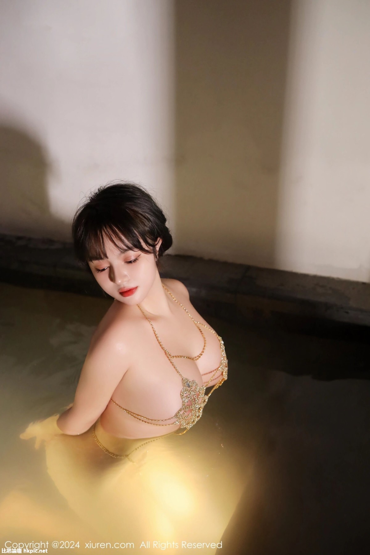 【XiuRen秀人網】20240206Vol8075沈思怡【74P】-XIUREN秀人网