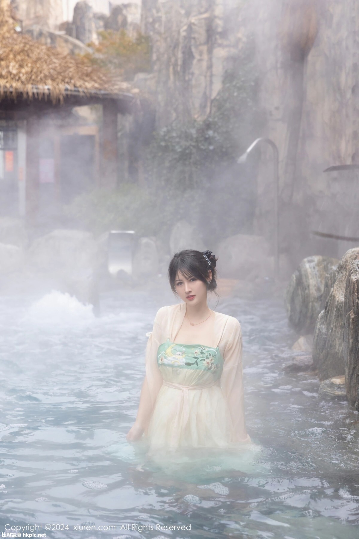 【XiuRen秀人網】20240222Vol8128詩詩kiki【82P】-XIUREN秀人网