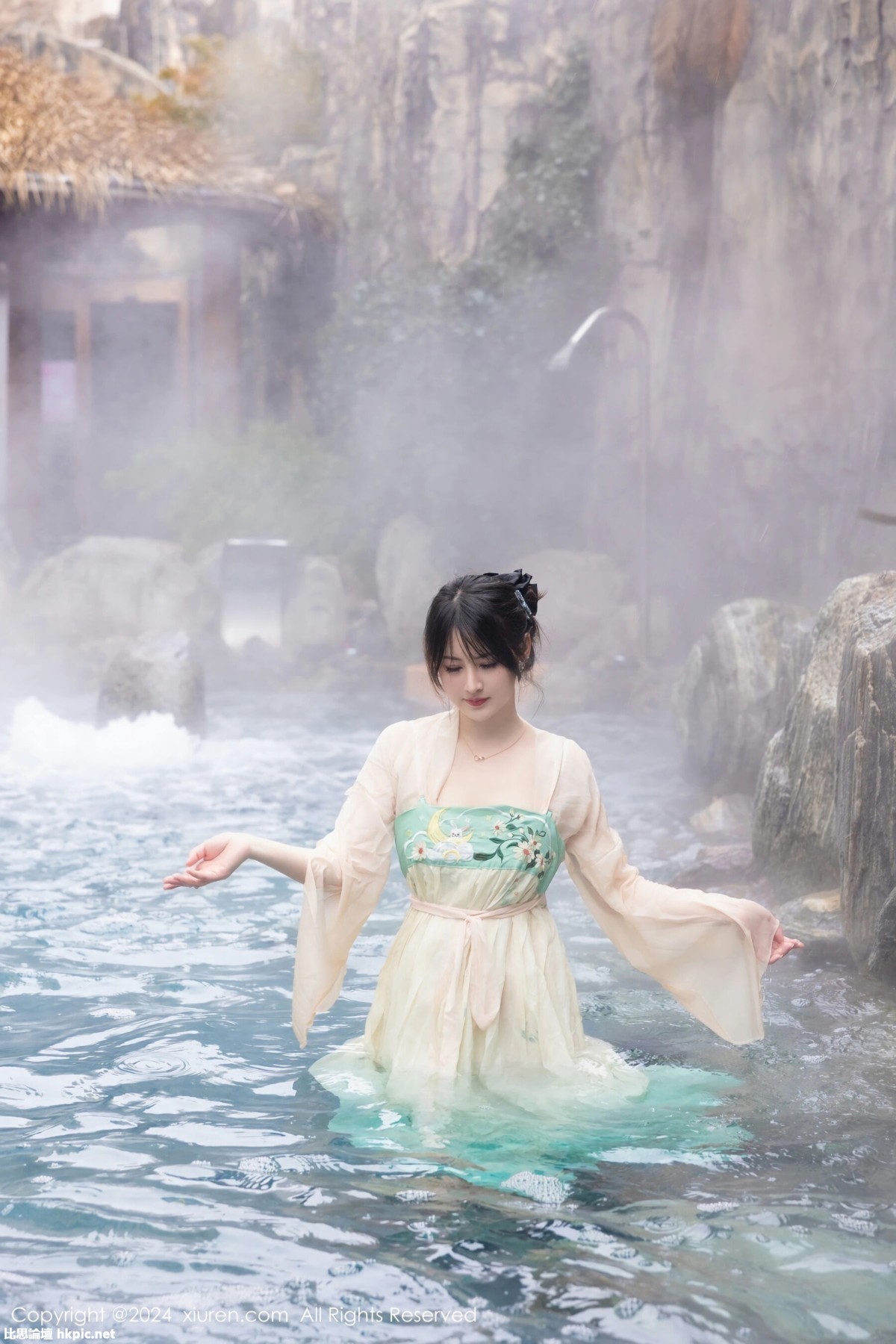 【XiuRen秀人網】20240222Vol8128詩詩kiki【82P】-XIUREN秀人网