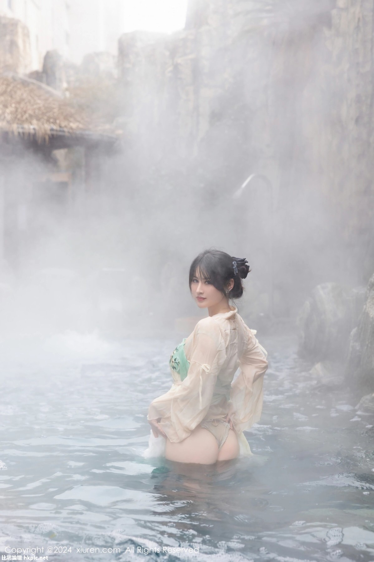 【XiuRen秀人網】20240222Vol8128詩詩kiki【82P】-XIUREN秀人网