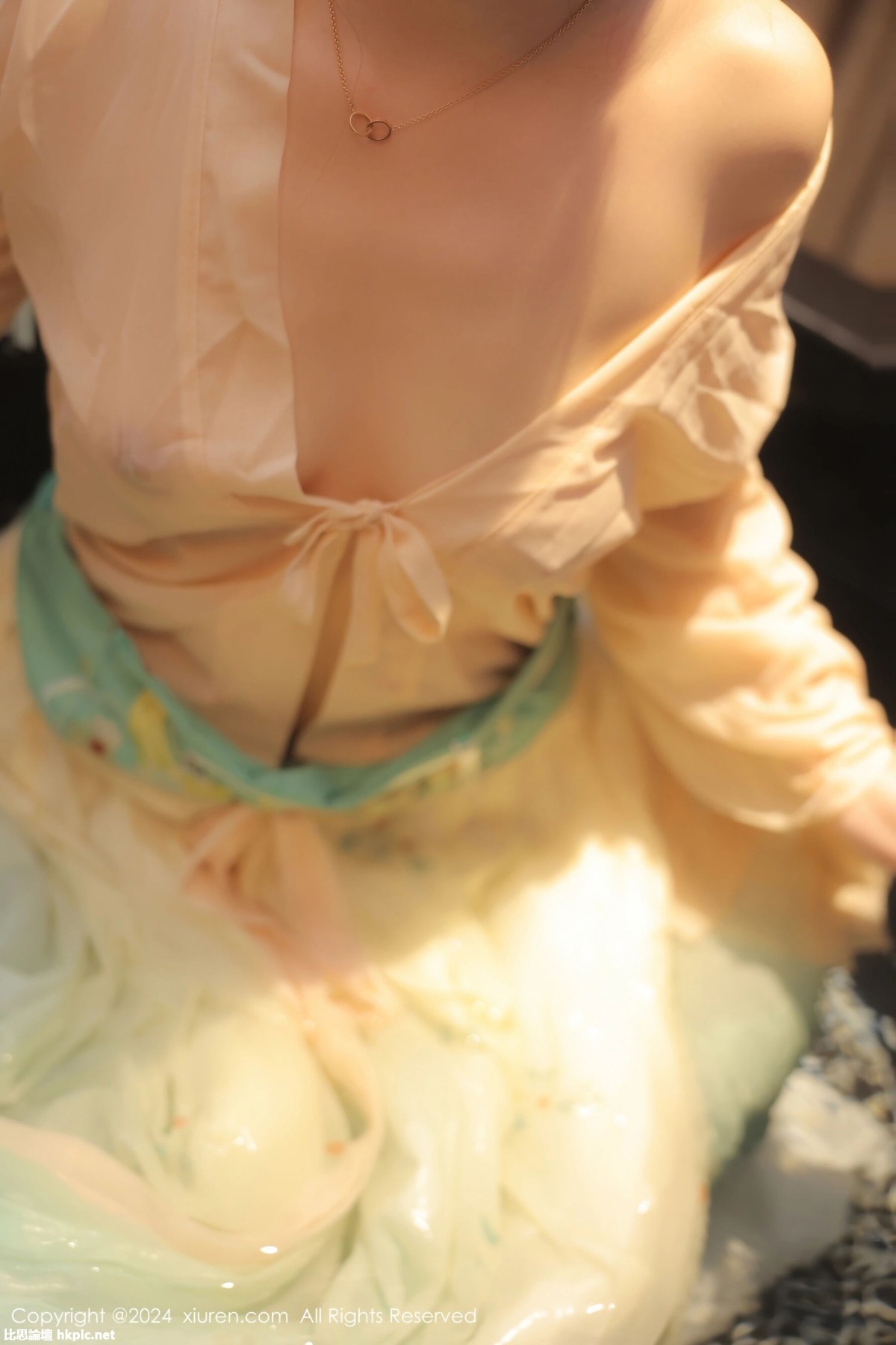 【XiuRen秀人網】20240222Vol8128詩詩kiki【82P】-XIUREN秀人网