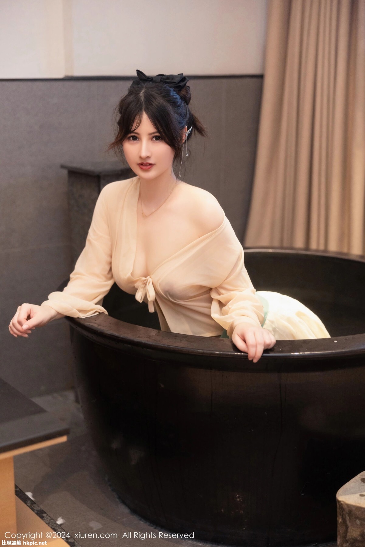 【XiuRen秀人網】20240222Vol8128詩詩kiki【82P】-XIUREN秀人网