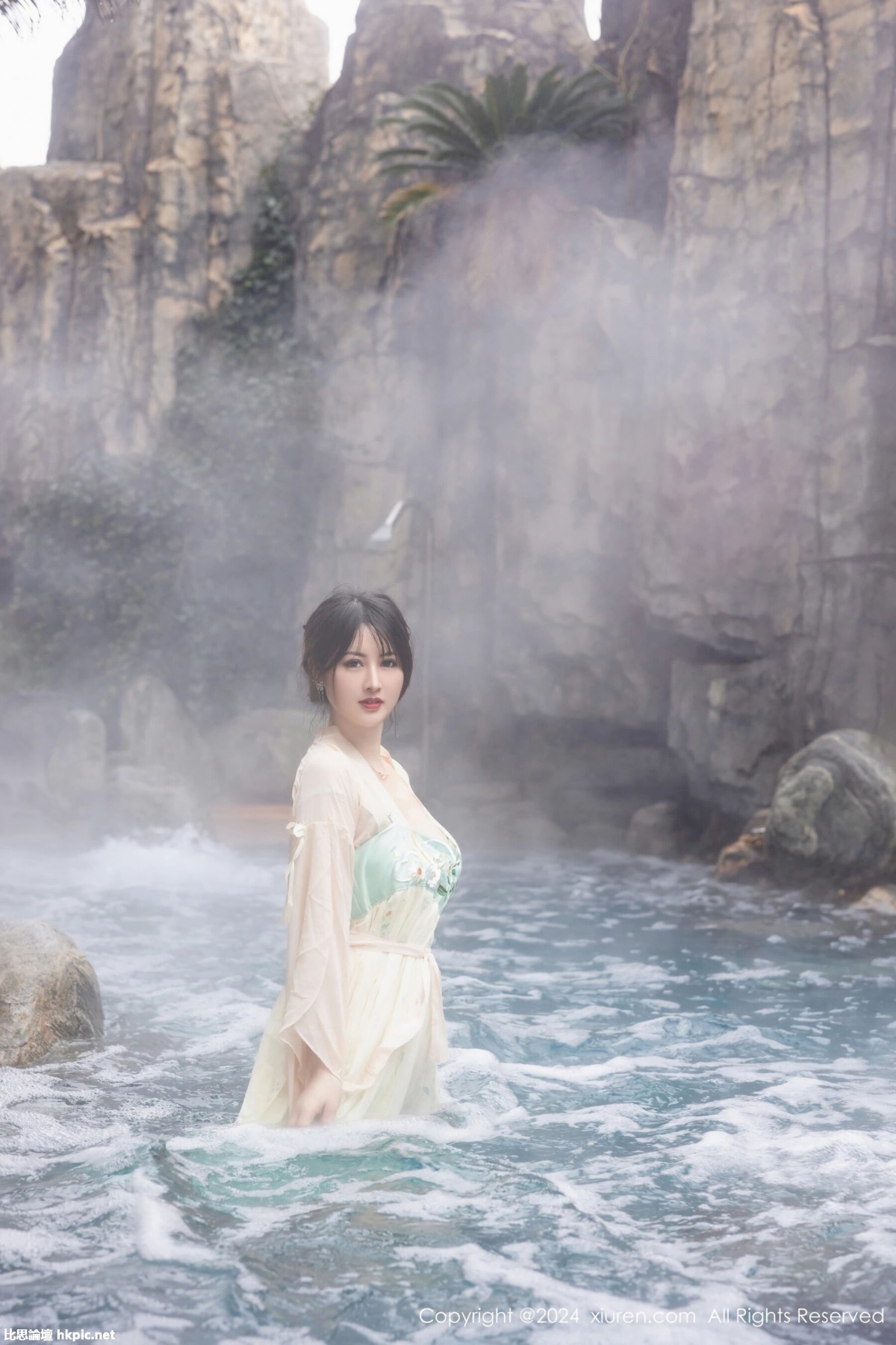 【XiuRen秀人網】20240222Vol8128詩詩kiki【82P】-XIUREN秀人网