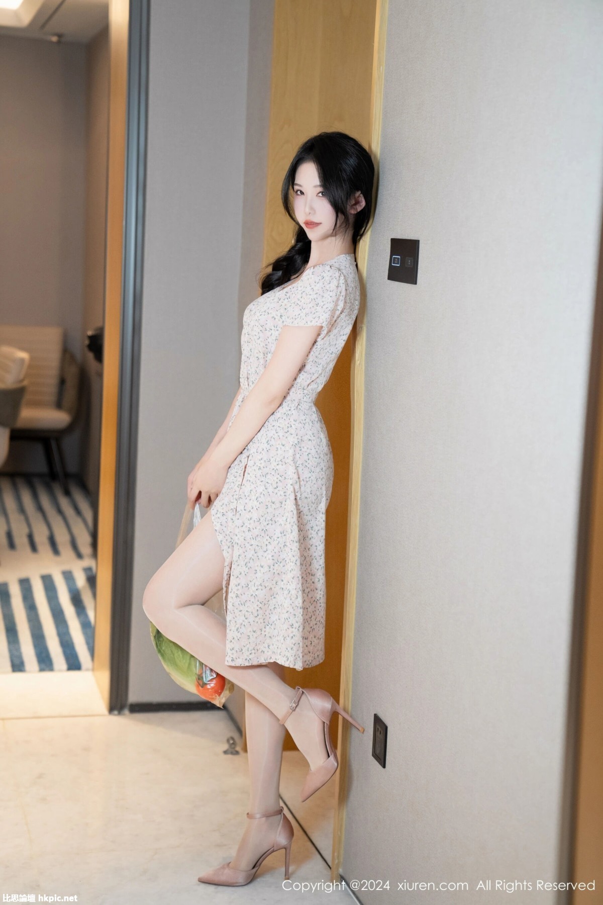 【XiuRen秀人網】20240222Vol8130利世【90P】-XIUREN秀人网