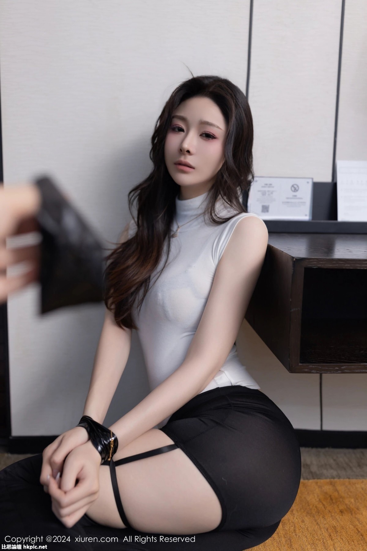 【XiuRen秀人網】20240321Vol8270小逗逗【80P】-XIUREN秀人网